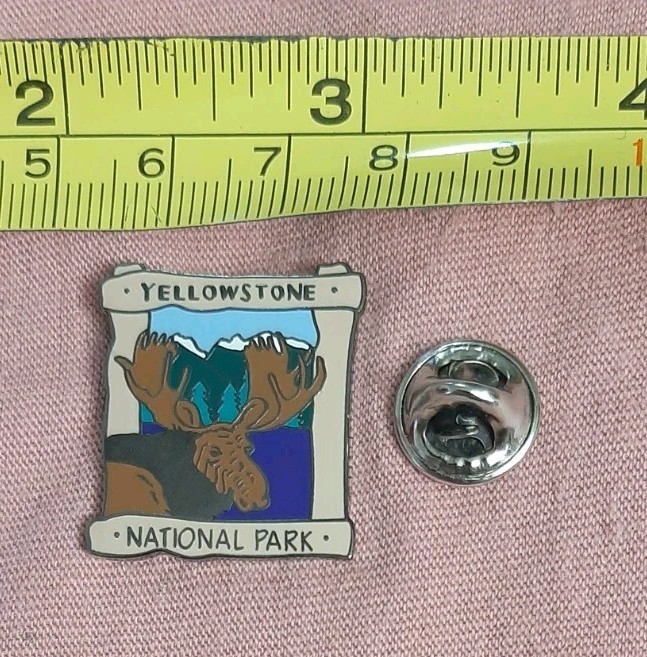 Yellowstone National Park Moose Travel Souvenir Pin Pinnacle Designs Wyoming