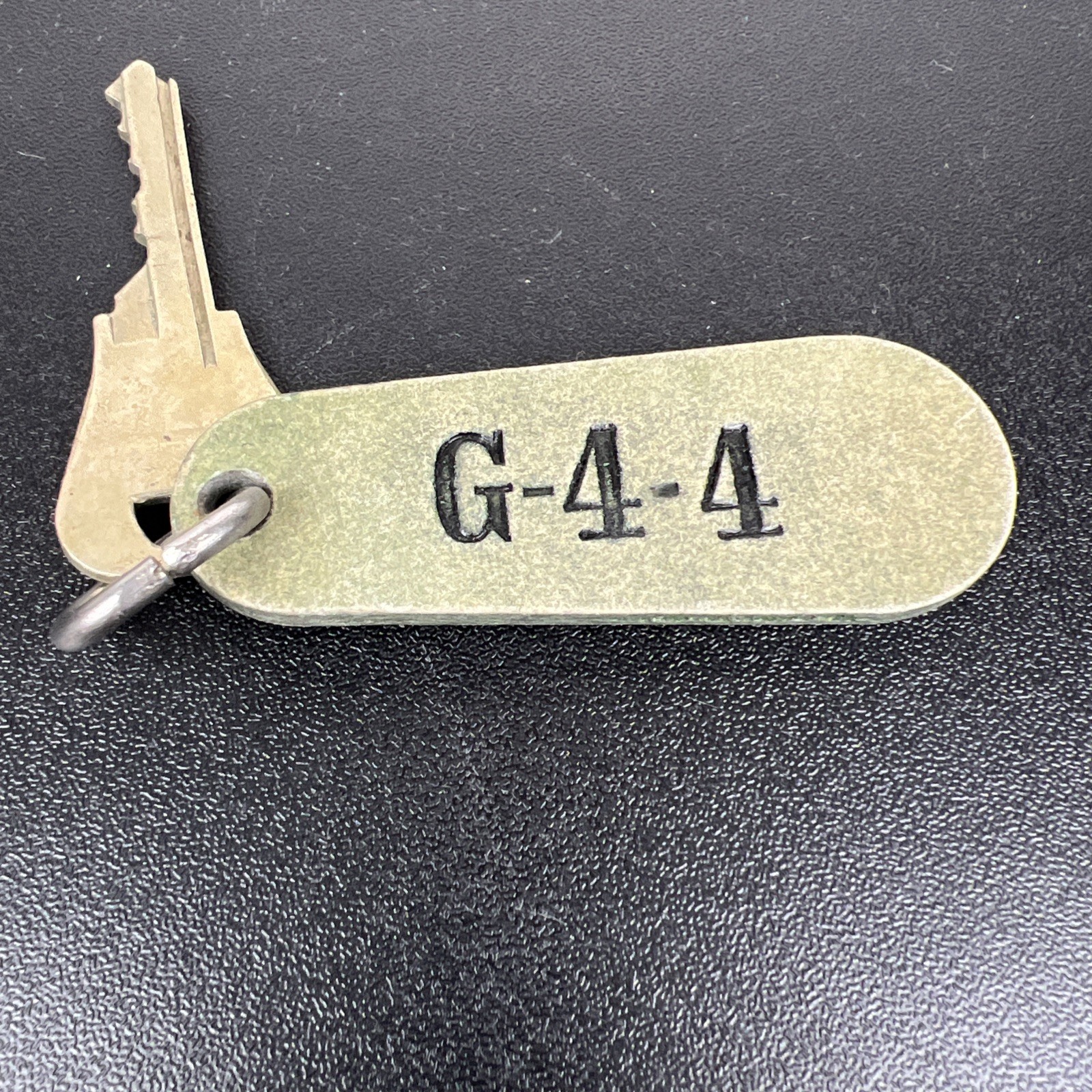 Vintage Yellowstone National Park Canyon Village Key Chain Hotel Wyoming G-44