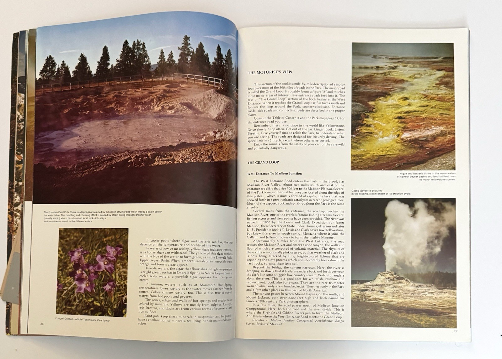 Vtg 1976 National Parkways Yellowstone National Park Photographic Large Guide