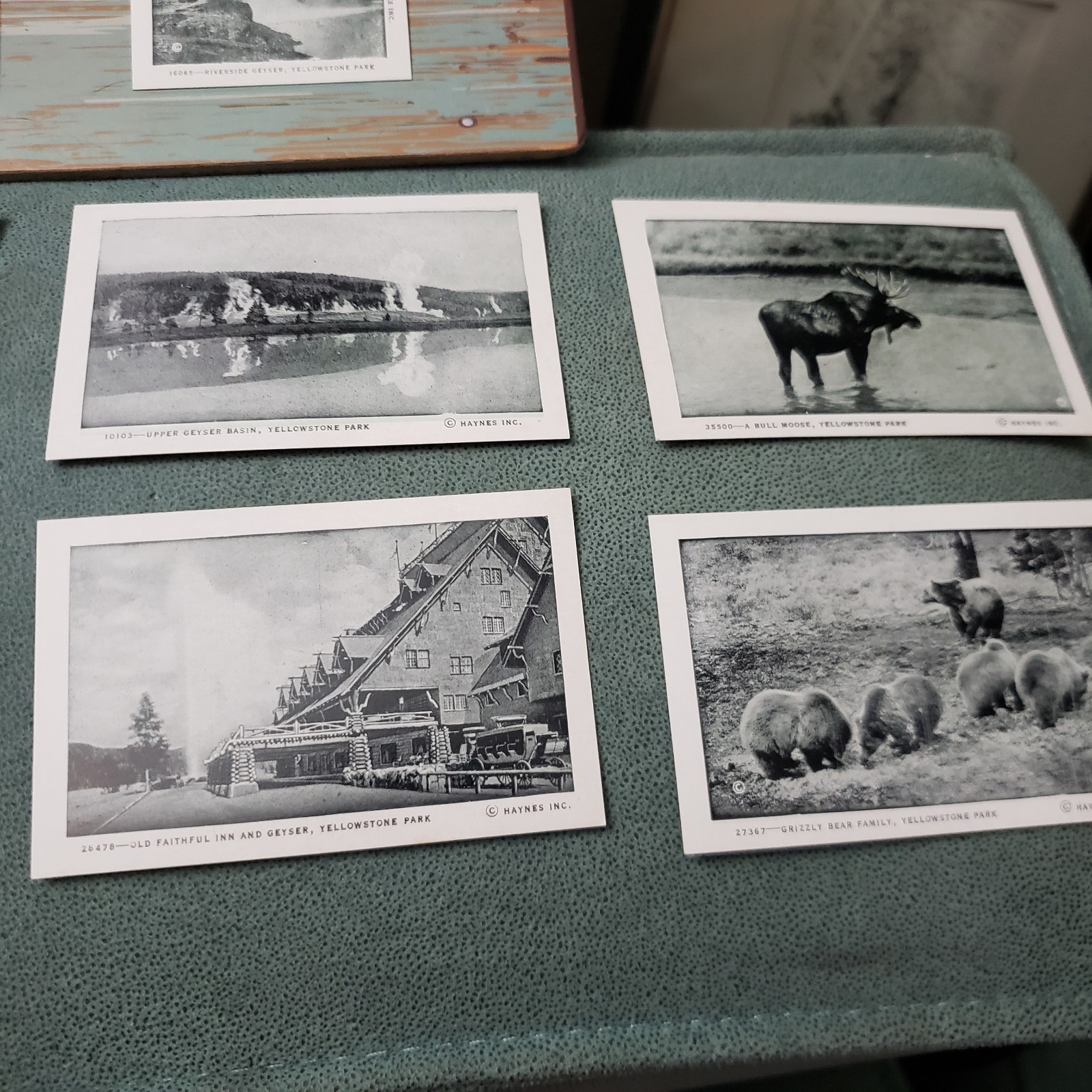 Vintage 1930s Yellowstone Souvenir Views Packet Haynes Studio 20 Photos Complete