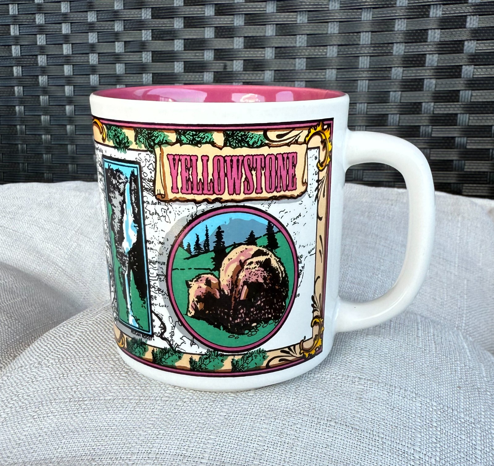 Yellowstone National Park 10oz Coffee Mug 1992 grizzly bear water fall nature