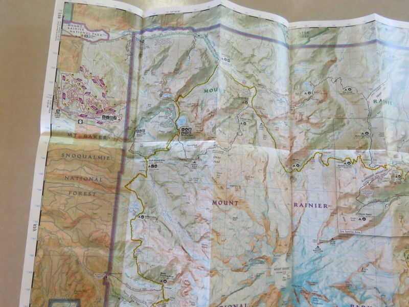Mount RAINIER ~ NATIONAL GEOGRAPHIC Map WASHINGTON Trails Illustrated + Tours