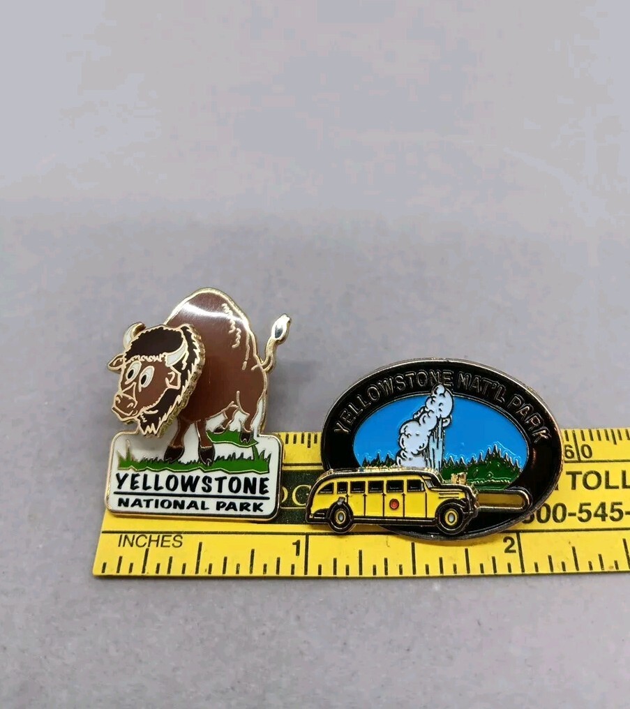 (2) YELLOWSTONE NATIONAL PARK Vintage Souvenir Pins Buffalo Old Faithful Geyser