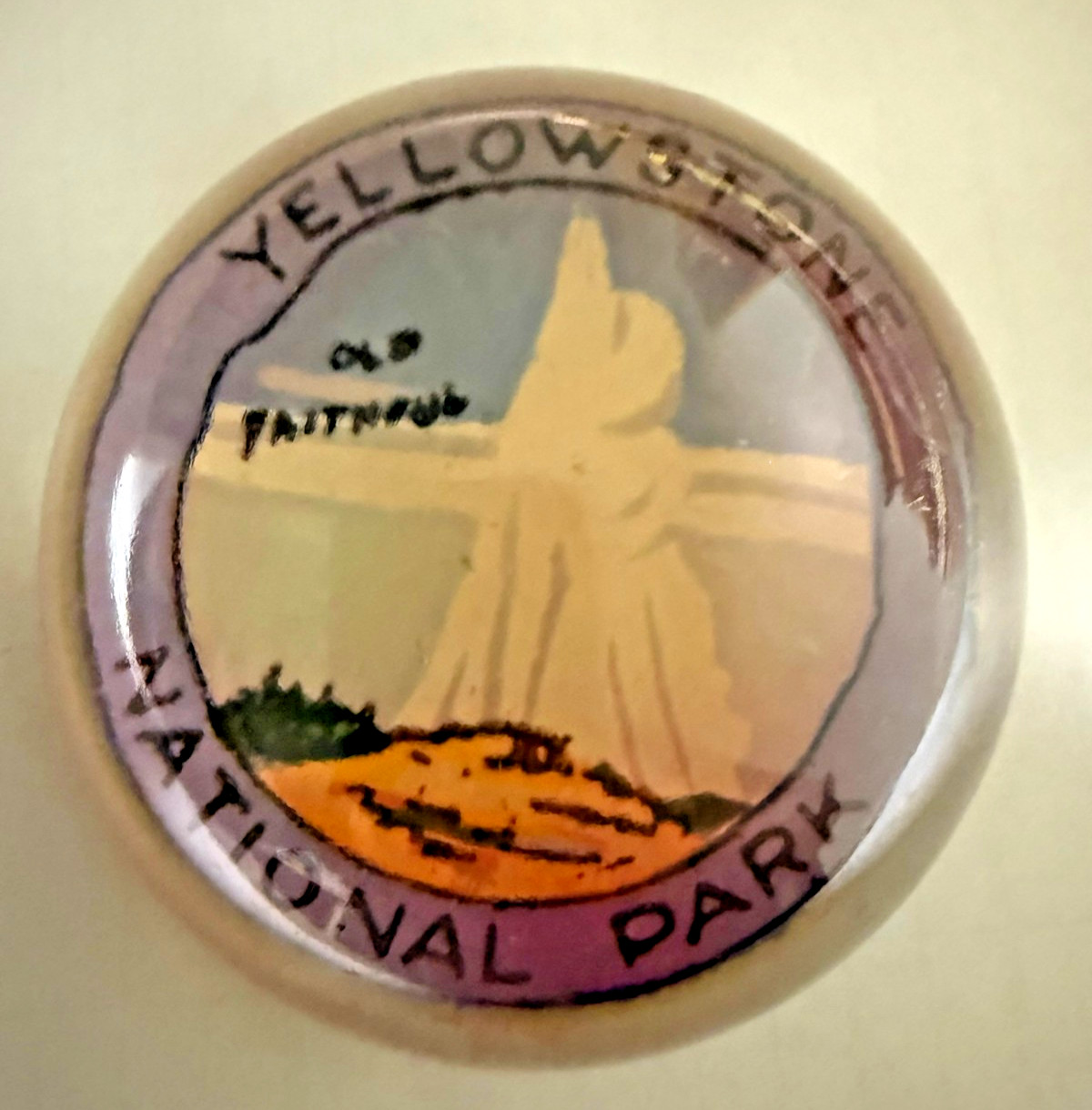 Vintage Glass Paperweight Old Faithful Yellowstone National Park
