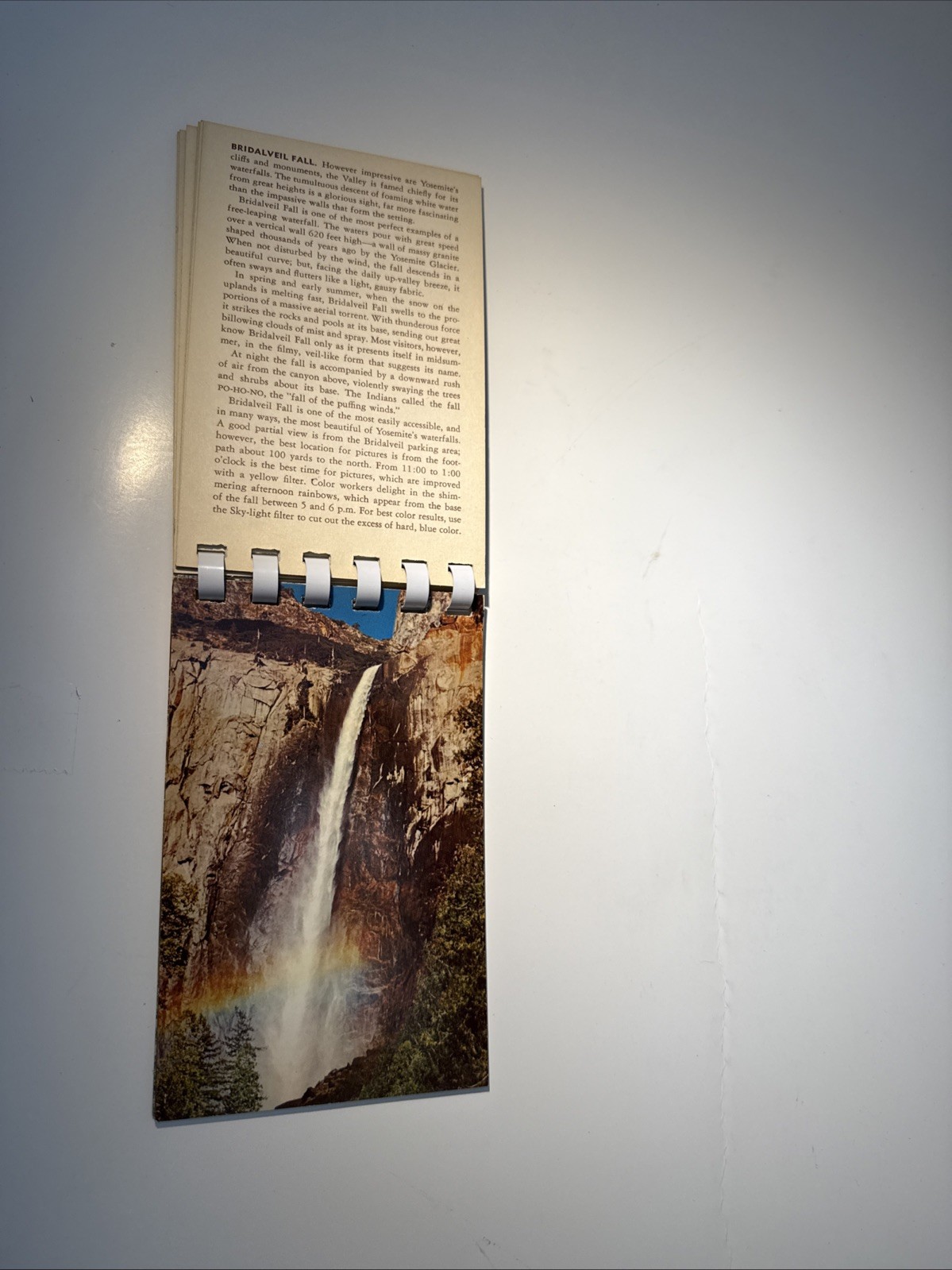 1955 Yosemite Picture And Photo Guide Spiral Bound 6″ x 3.5″ Souvenir Book