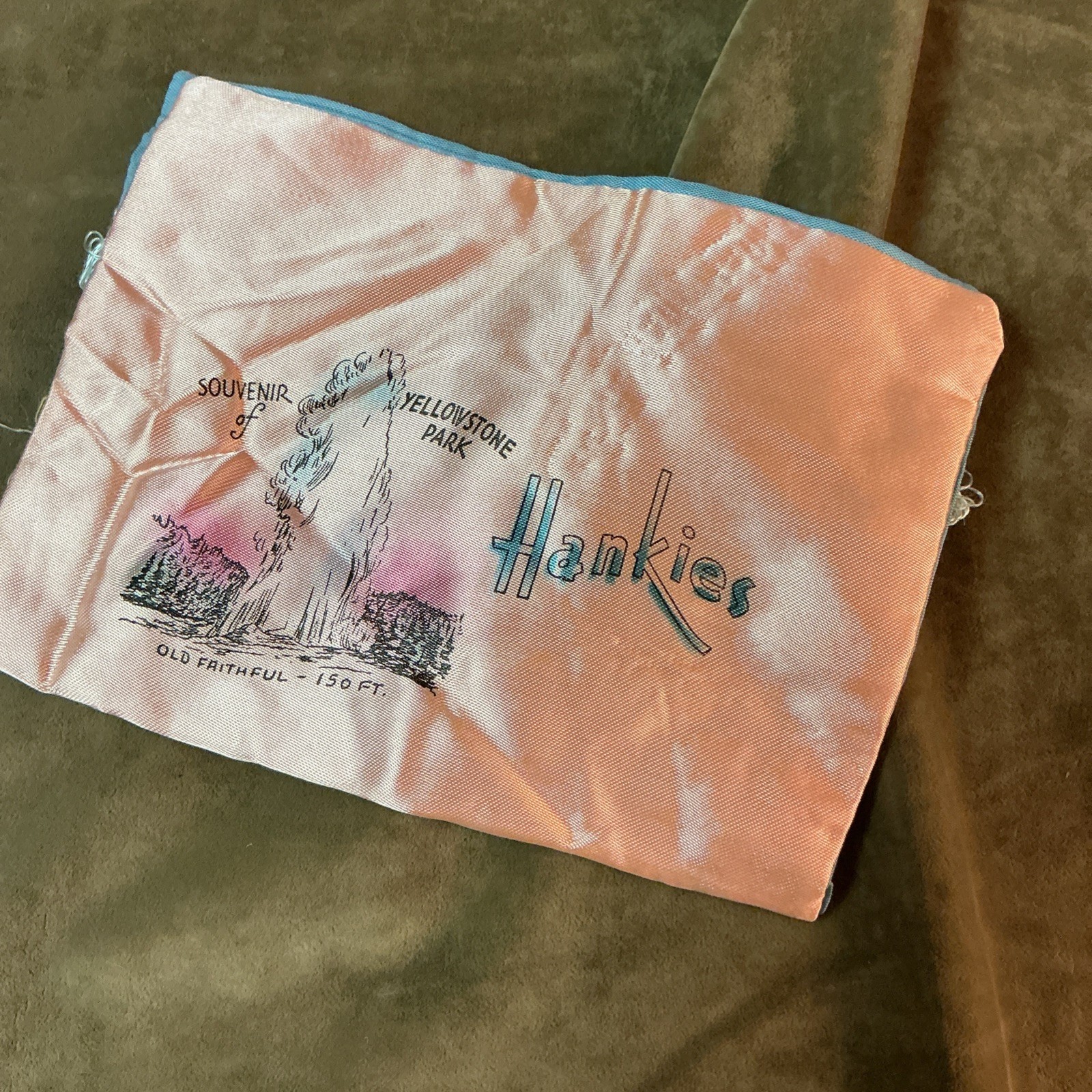 Vintage Yellowstone park old faithful hankies Holder /sleeve satin fabric