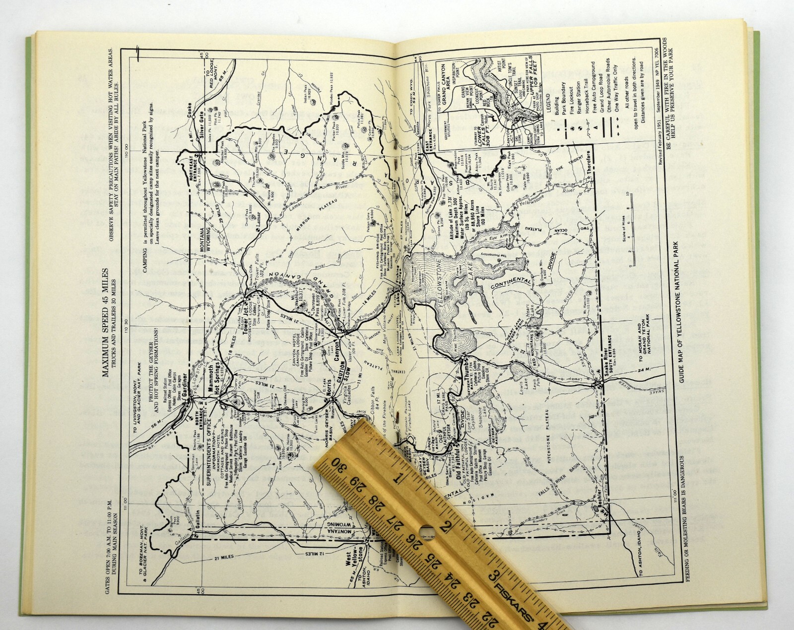 Birds of Yellowstone National Park by Harold J. Brodrick 1952 w/ Guide Map