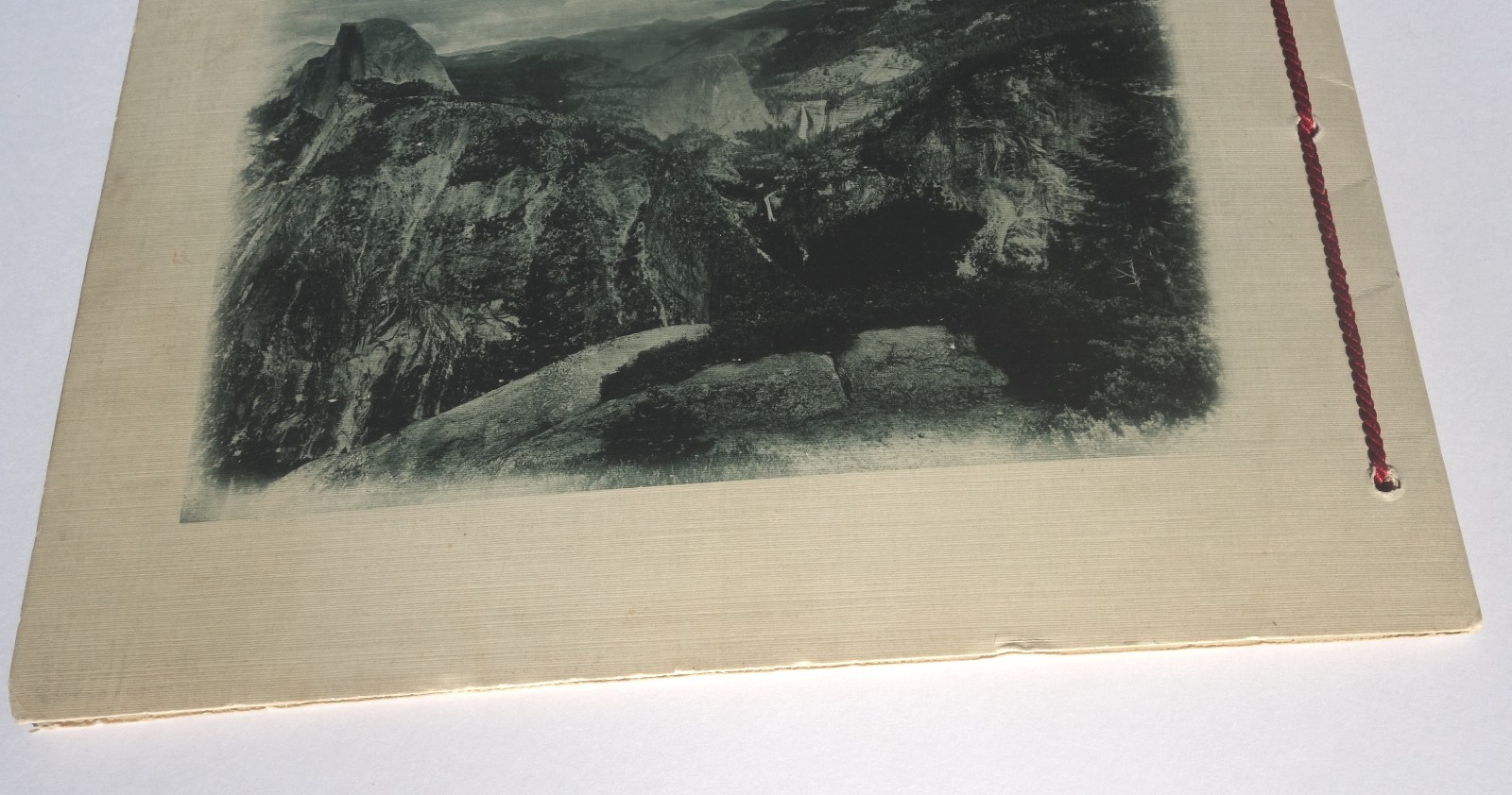 Vintage “Yosemite National Park” Souvenir Booklet Photo-Gravures c. 1910s-1920s