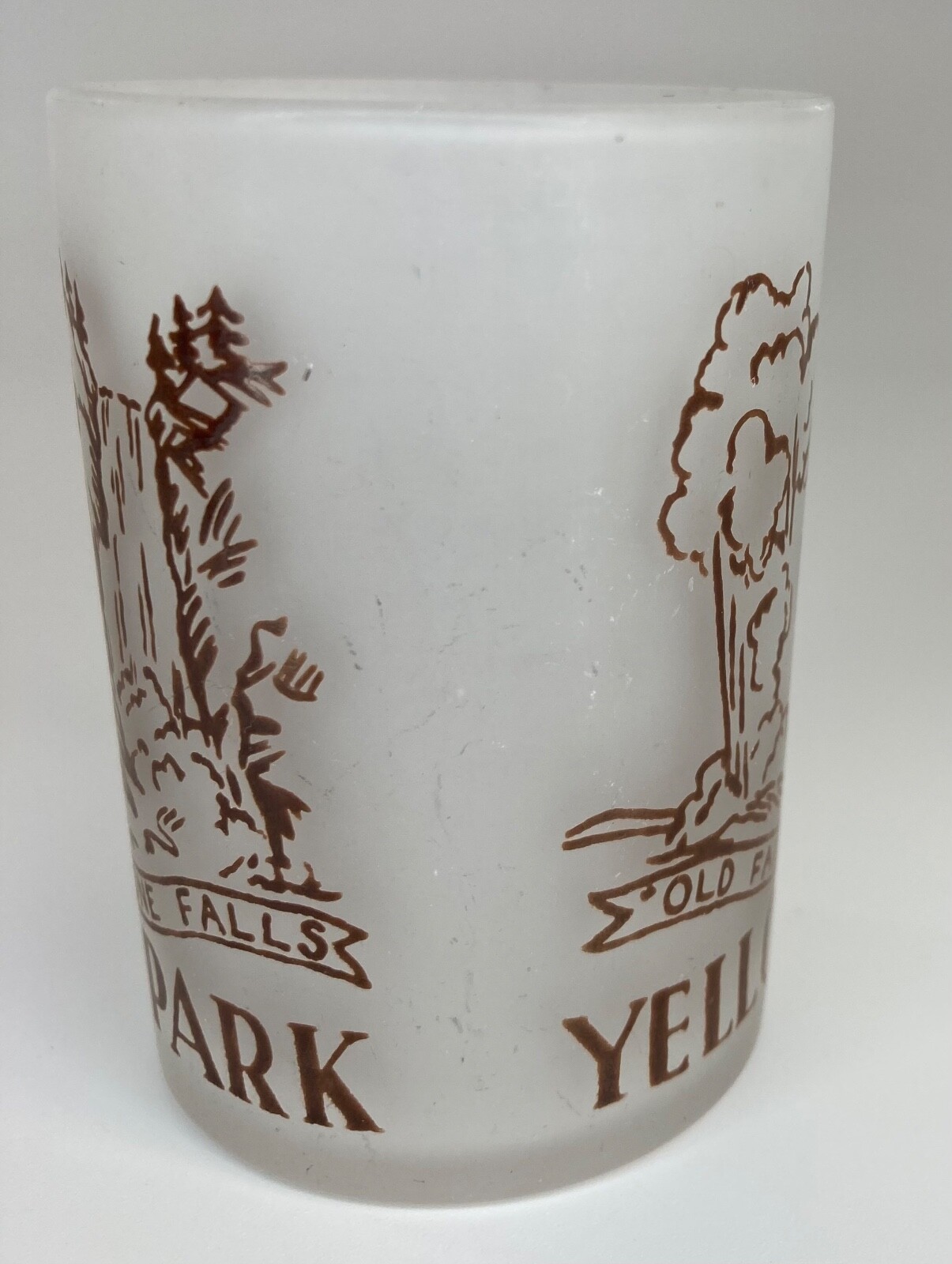 Yellowstone Souvenir Frosted Glass Toothpick Holder Old Faithful National Park