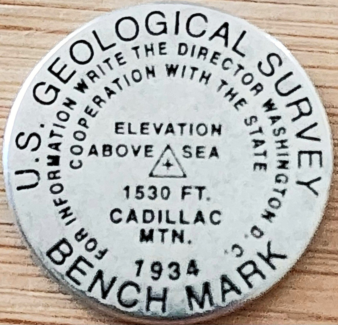 ACADIA NATIONAL PARK – CADILLAC MOUNTAIN BENCH MARK TOKEN – FREE SHIP – MAINE