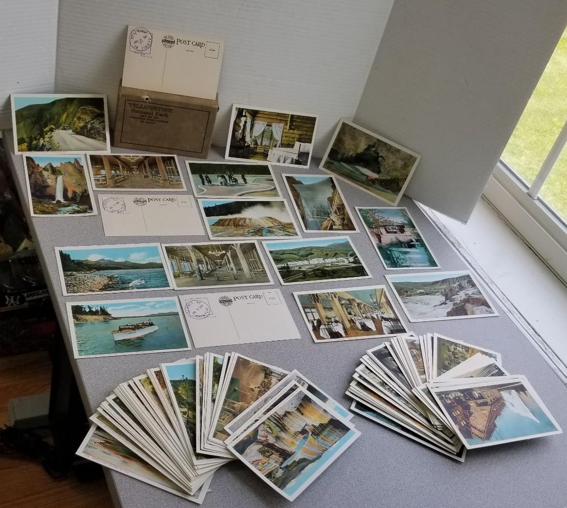 1927 Yellowstone National Park 88 Colored Post Cards In Souvenir Box UP3
