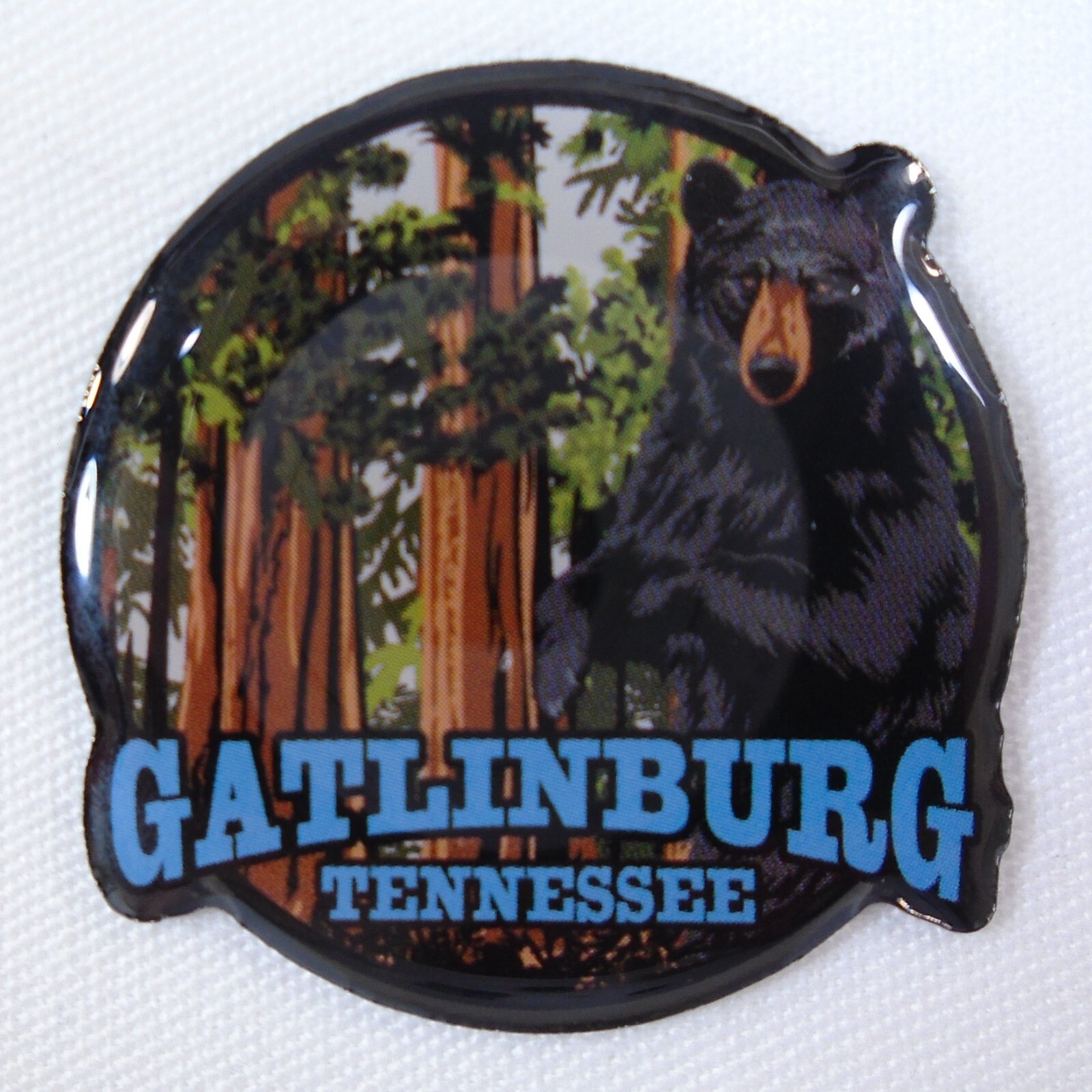 Gatlinburg TN. Black Bear Great Smoky Mountains Forest Lapel Pin