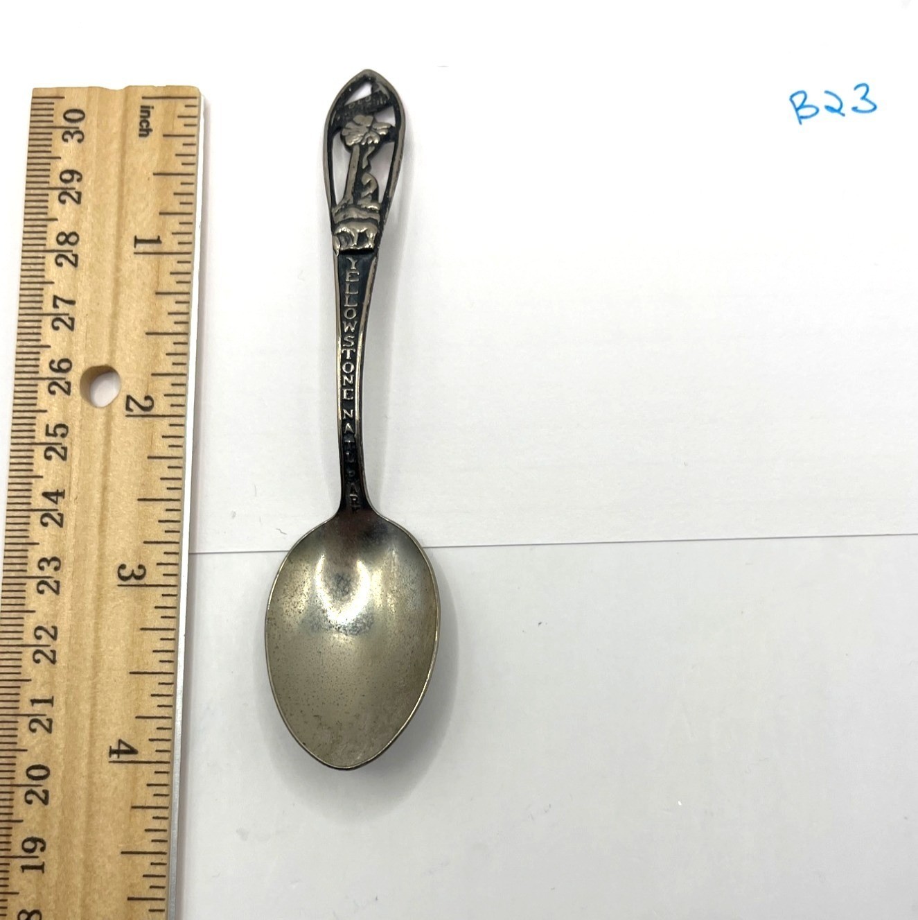 Vintage Yellowstone National Park Souvenir Spoon B23