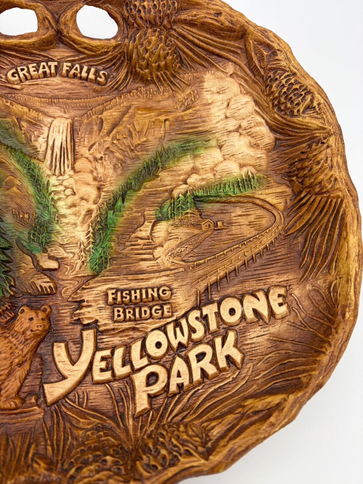 Vintage TACO Yellowstone Park Faux Wood Resin Wall Bowl Tray Old Faithful 11.5in
