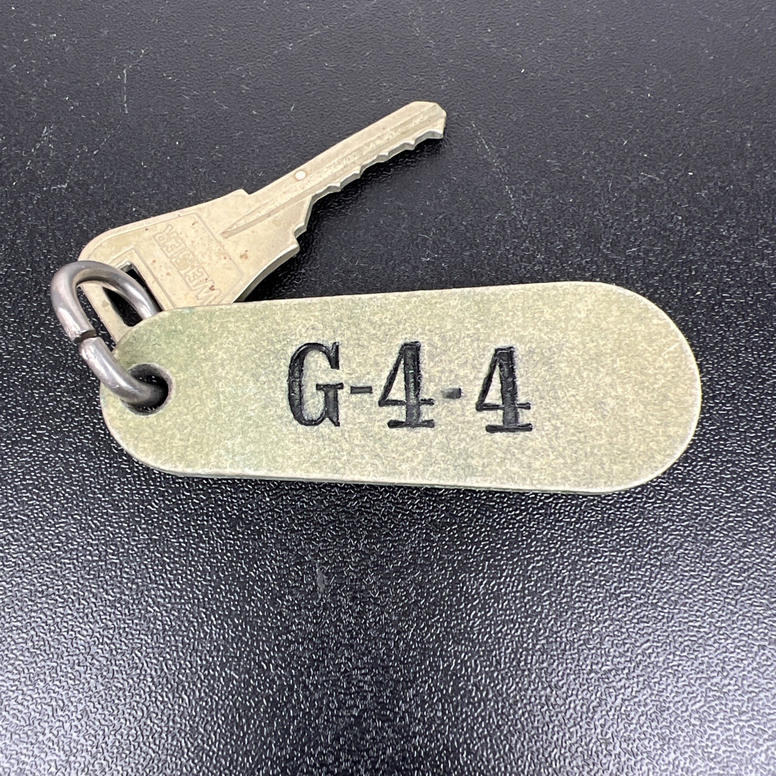 Vintage Yellowstone National Park Canyon Village Key Chain Hotel Wyoming G-44