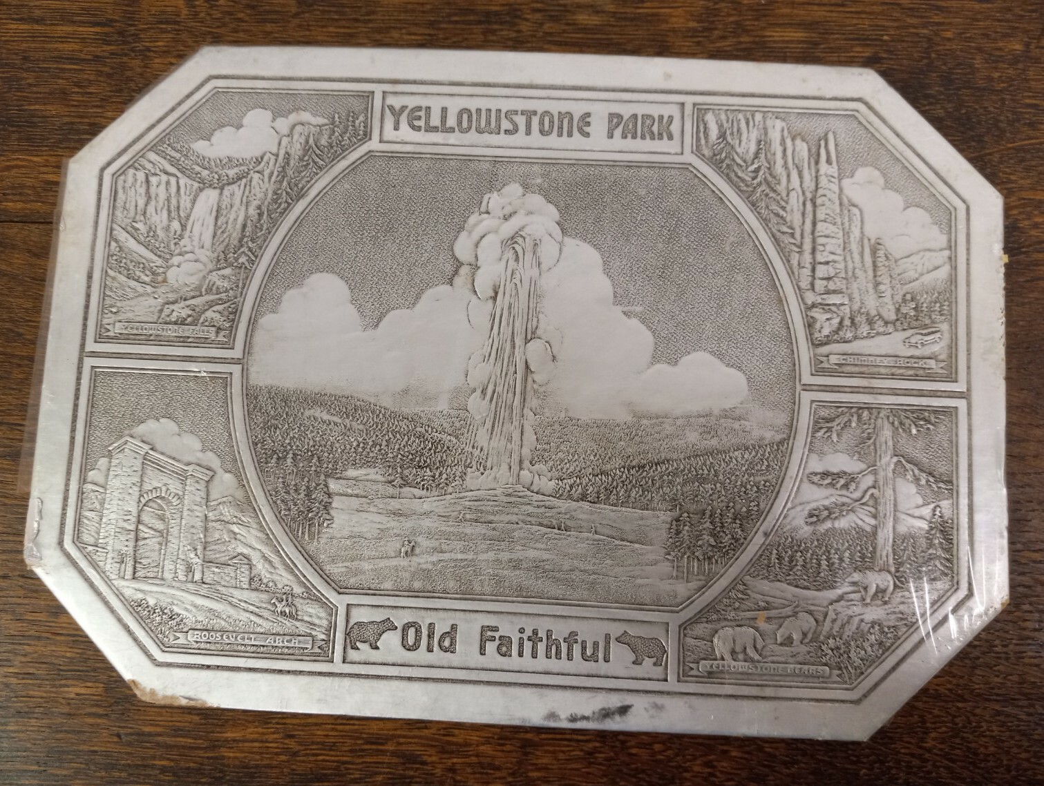 Yellowstone National Park 1930s Hot Dish Mat