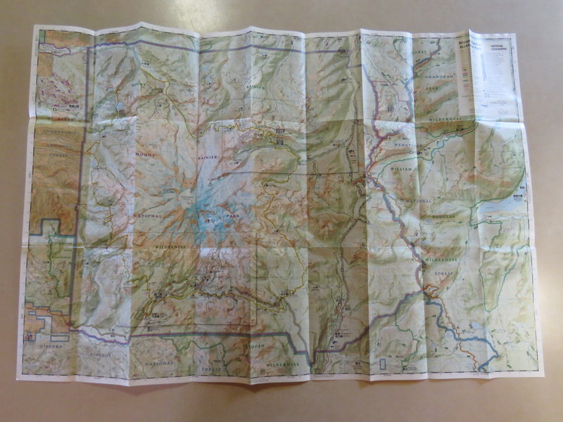 Mount RAINIER ~ NATIONAL GEOGRAPHIC Map WASHINGTON Trails Illustrated + Tours