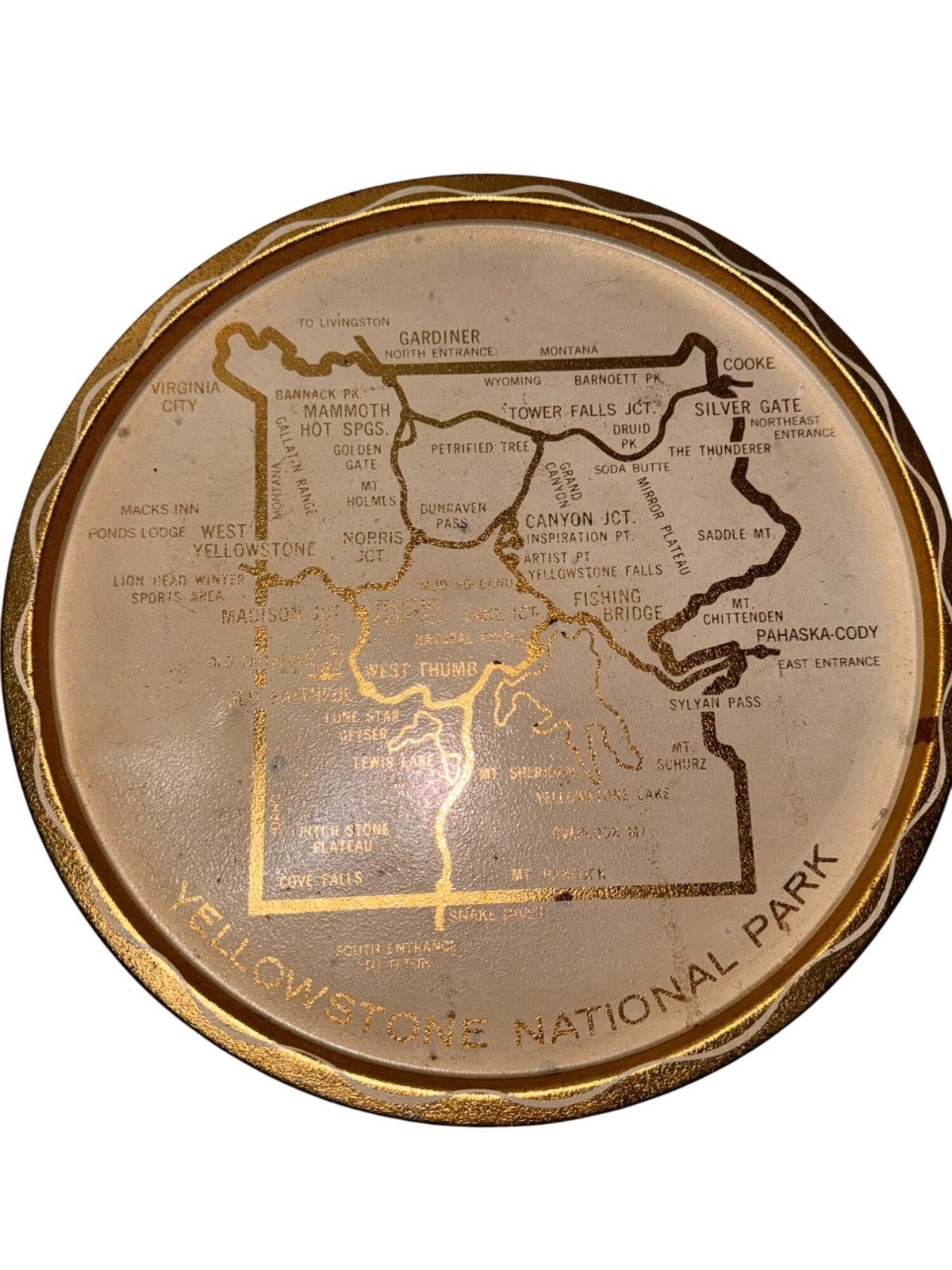 Yellowstone National Park Souvenir Gold Rim Tray Map Design 10″