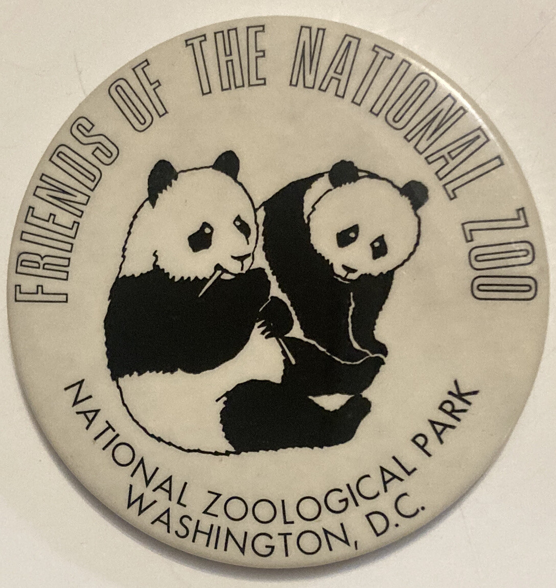 Friends Of The National Zoo Zoological Park Washington D.C. 3.5” Pinback Button