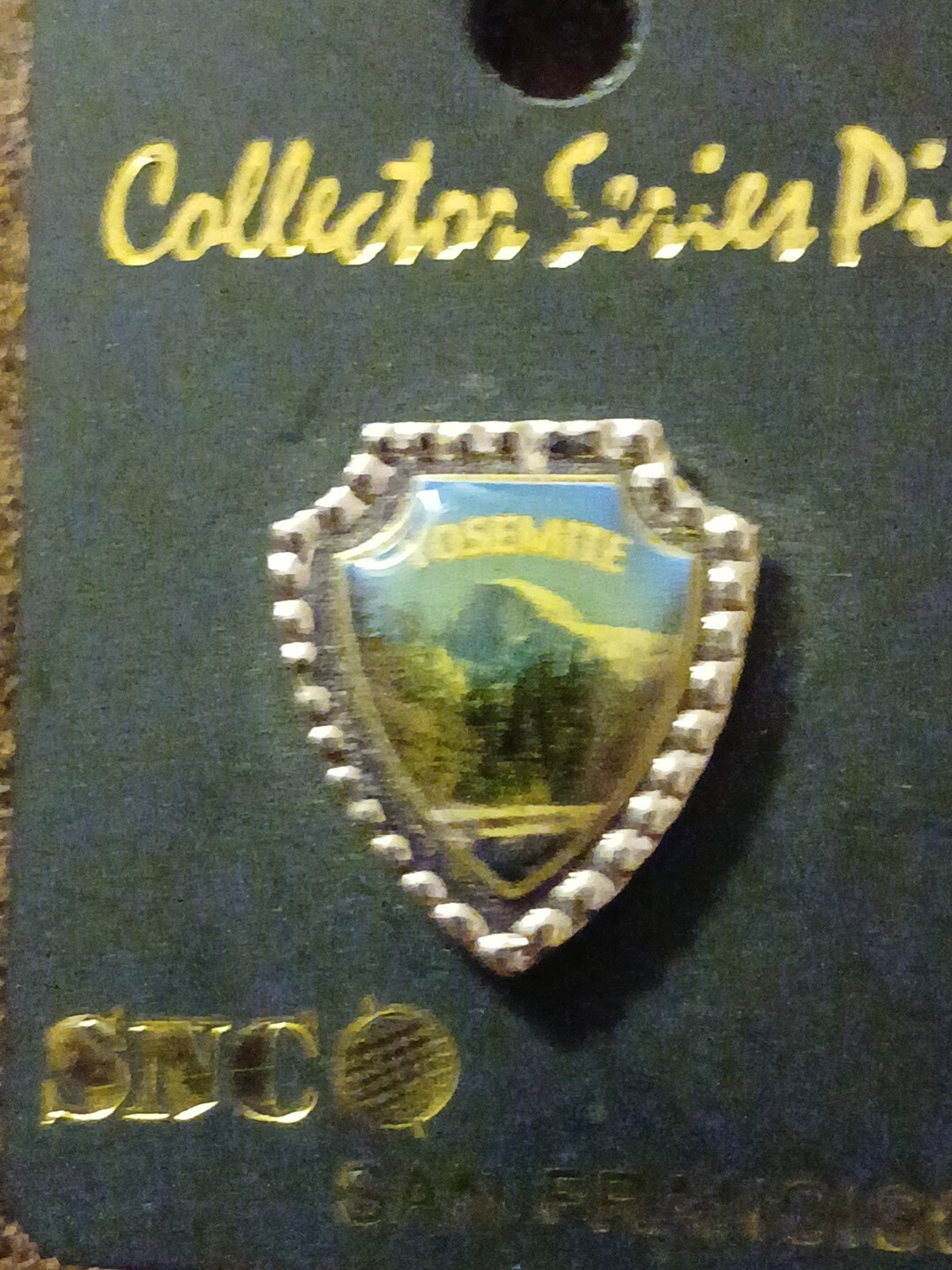 YOSEMITE NATIONAL PARK TRAVEL LAPEL PIN COLLECTOR’S SERIES SNC SAN FRANCISCO