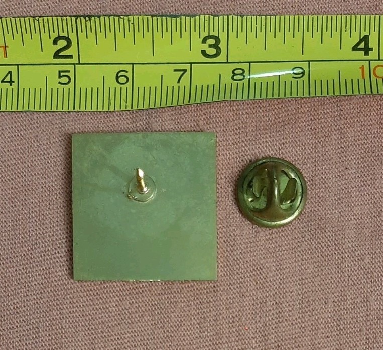 Vintage Acadia Maine’s National Park Travel Souvenir Lapel Pin