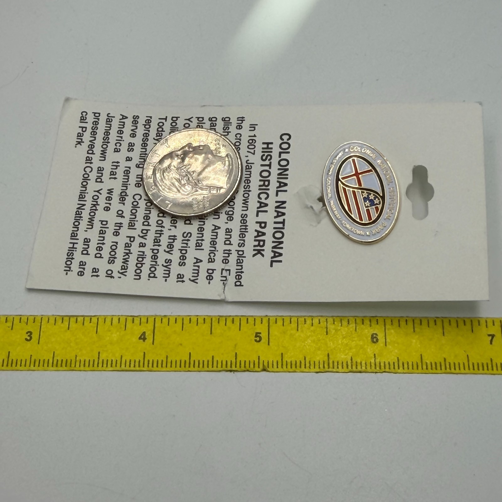 Colonial National Historical Park Jamestown Yorktown Lapel Pin Travel Souvenir