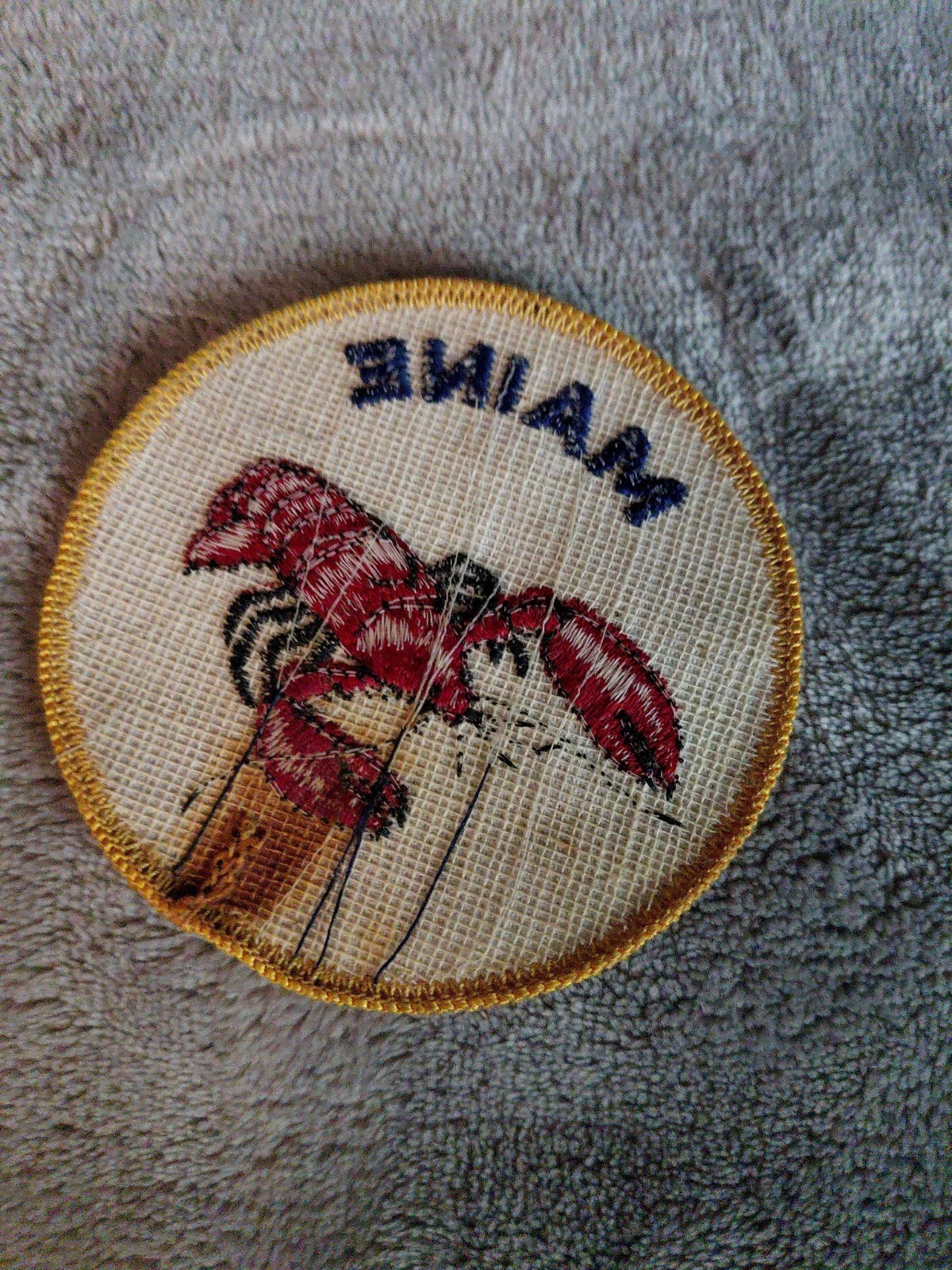 Vintage Maine Red Lobster Round White Yellow Border Embroidered Sew-on Patch