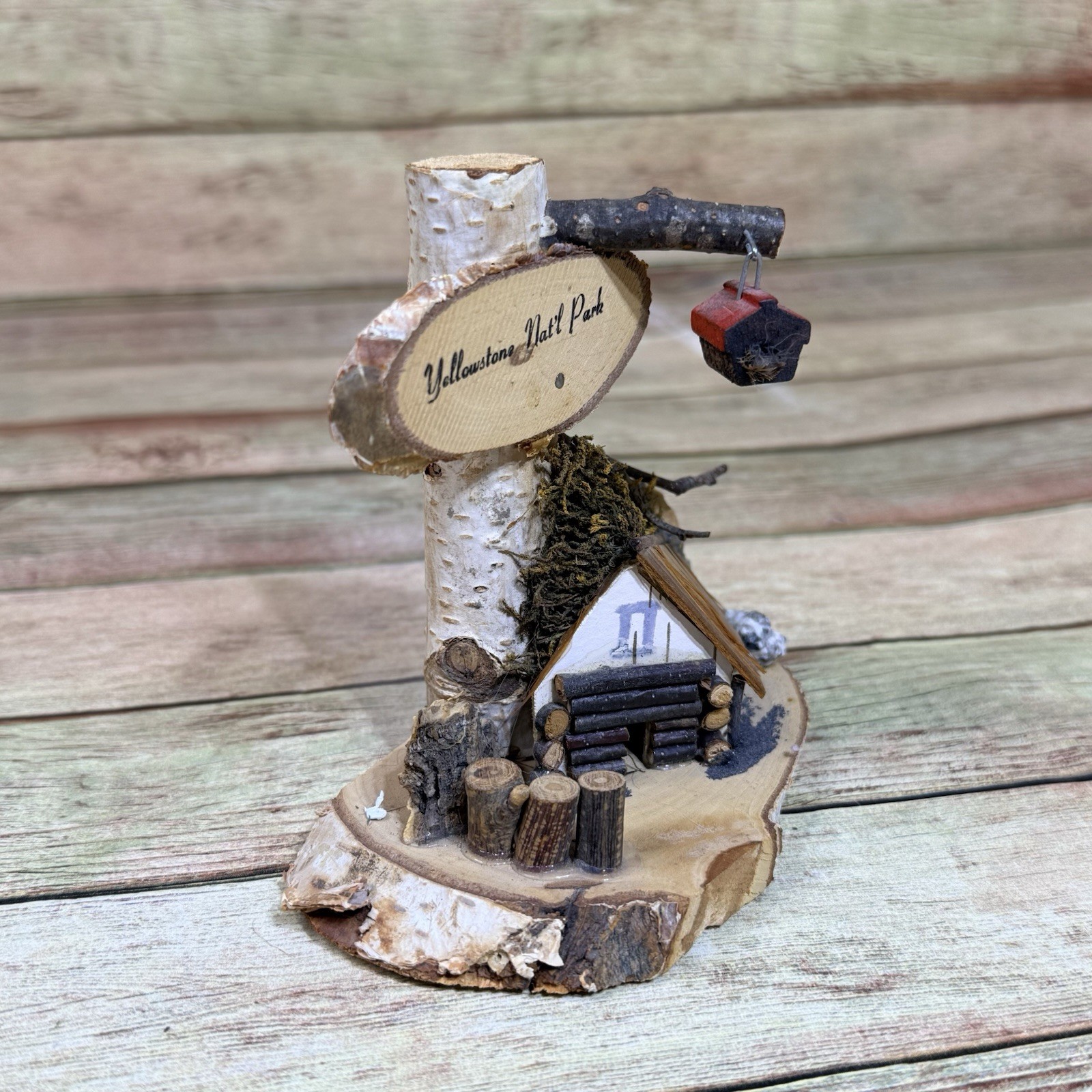 Vintage Yellowstone National Park Handmade Wood Cabin w Trim Figurine 4.5″ Tall