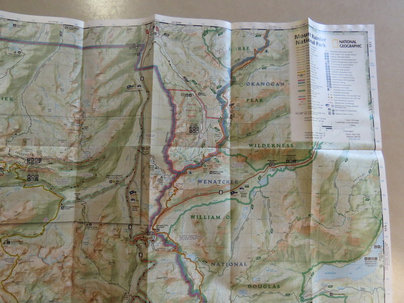 Mount RAINIER ~ NATIONAL GEOGRAPHIC Map WASHINGTON Trails Illustrated + Tours