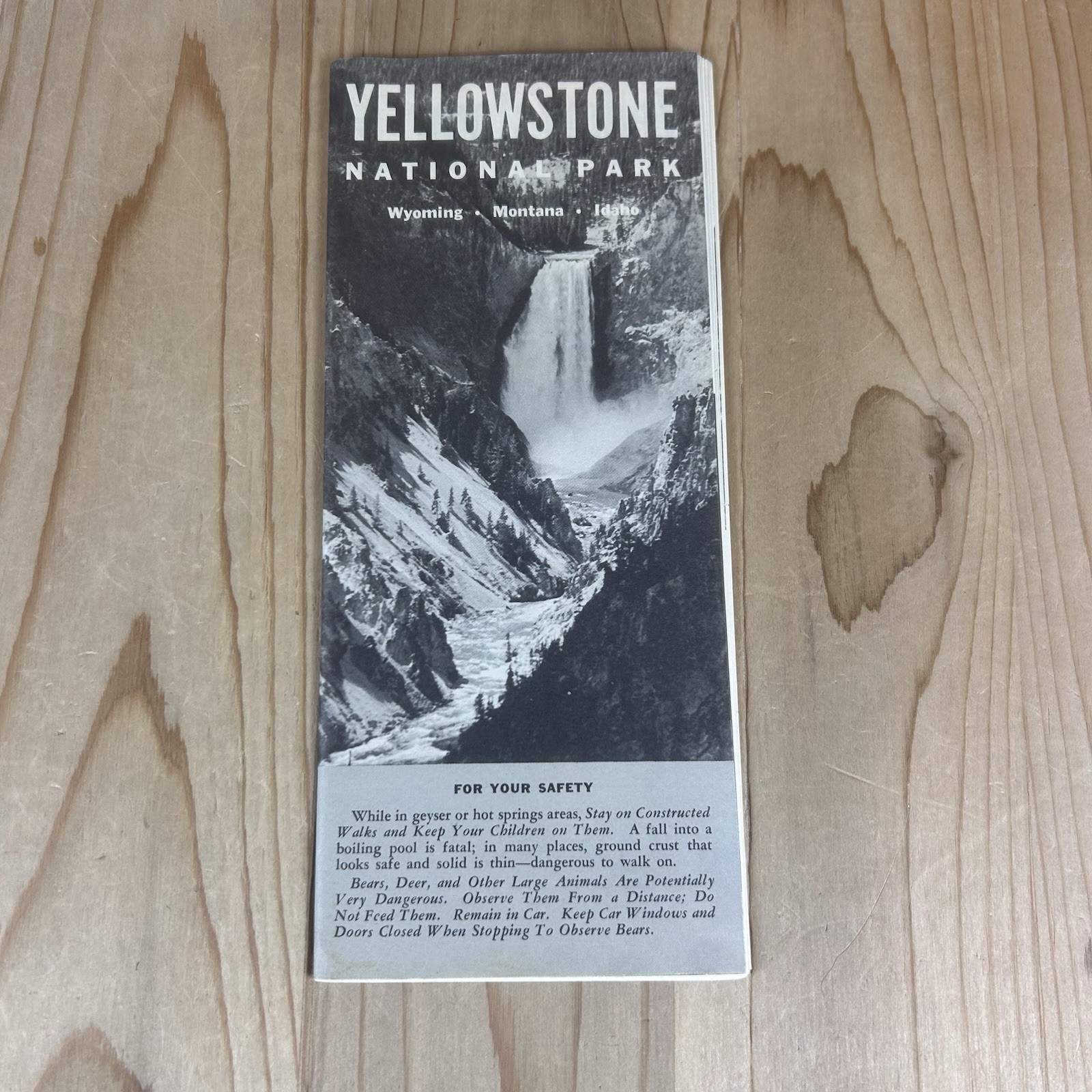 Yellowstone National Park Tourist Brochure 1962 WY Montana Idaho Black White