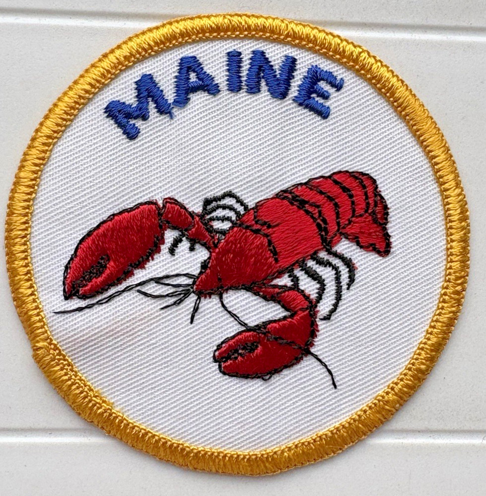 Maine Red Lobster Round White Yellow Border Embroidered Sew-on Patch Badge