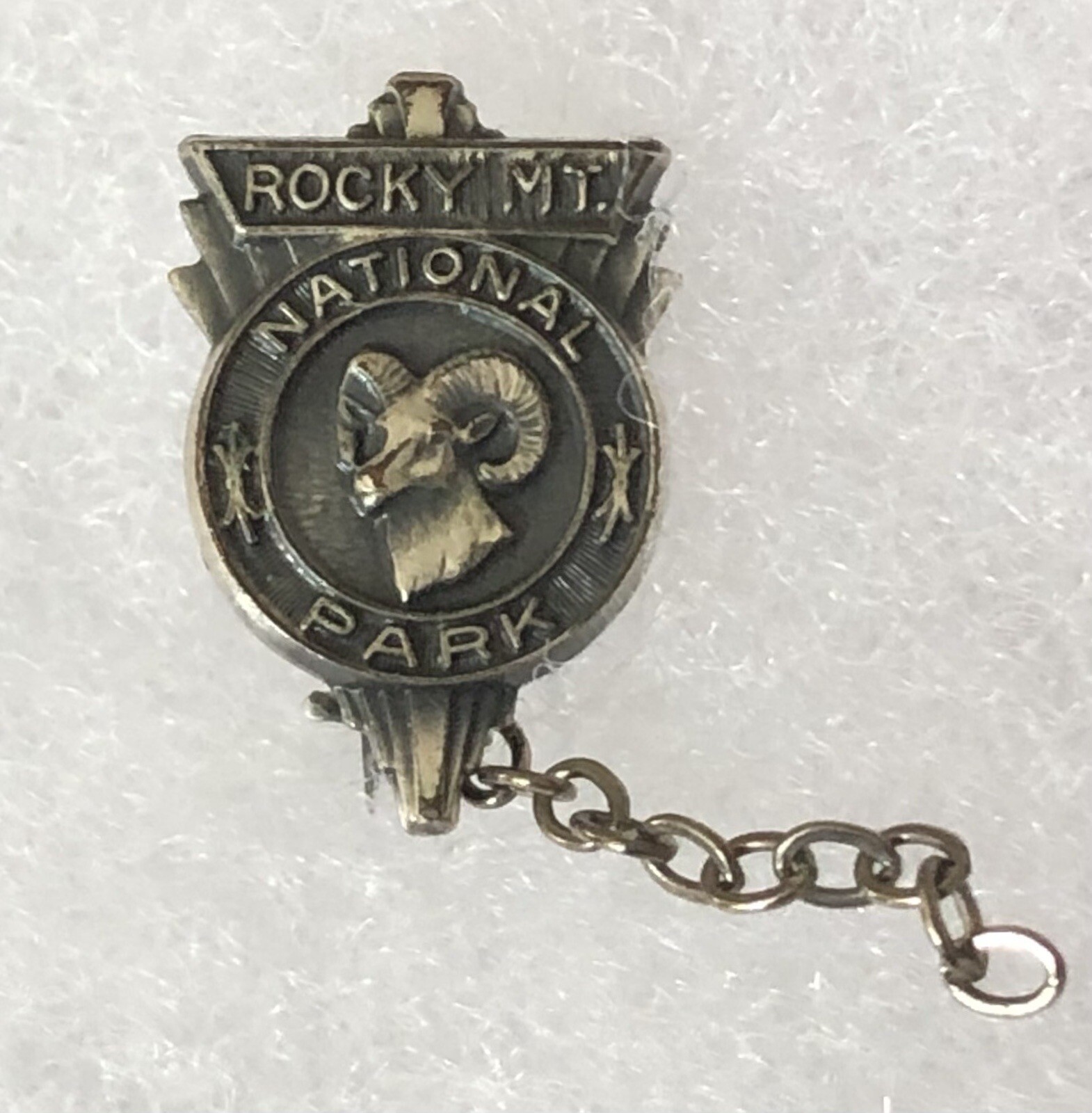Rare Rocky Mountain National Park Lapel Pin Bighorn Sheep Silver Colorado HTF