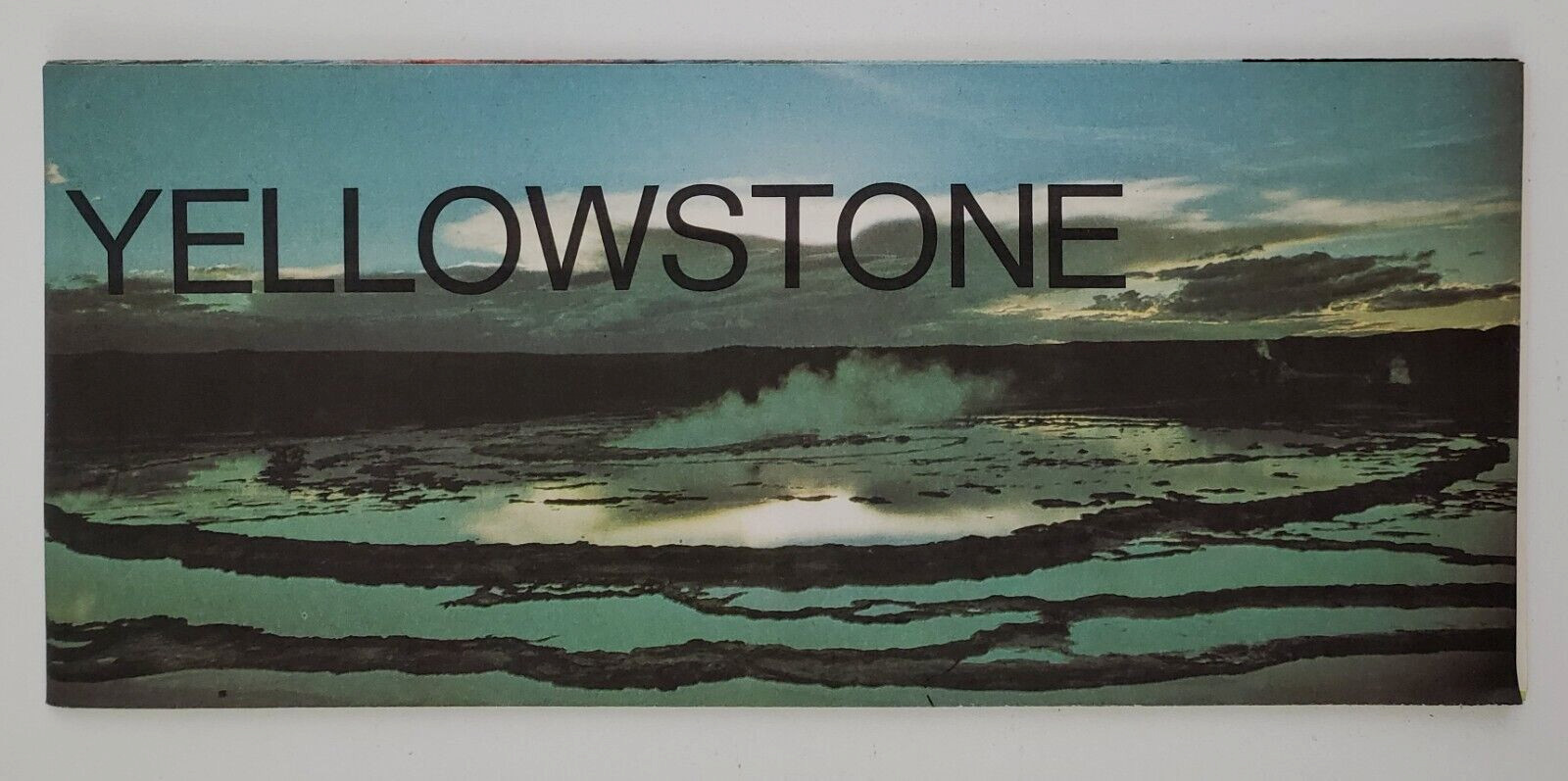 1975 Yellowstone National Park Brochure Map Tourist Guide Vtg Travel Brochure