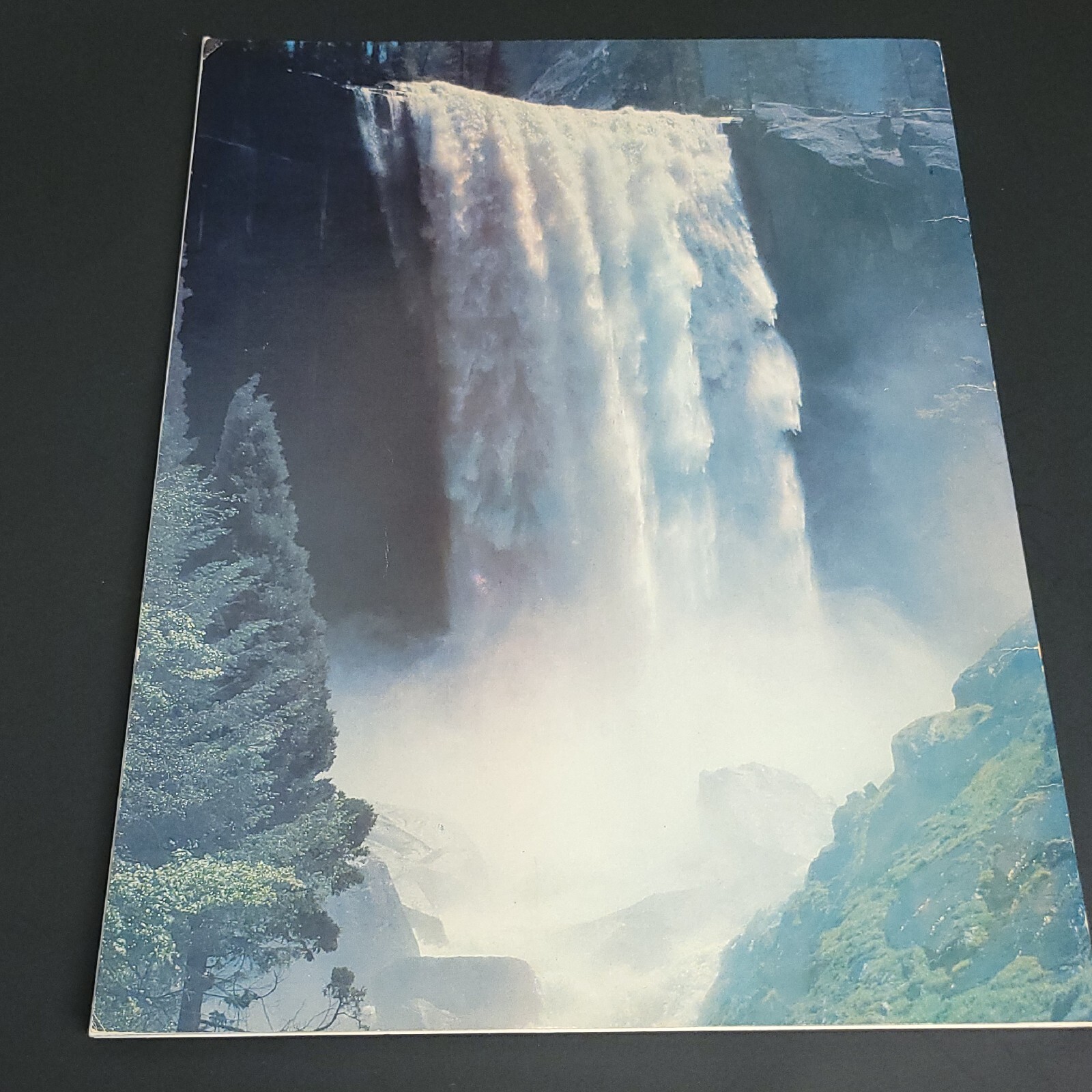1978 National Park Booklet THE FOUR SEASONS OF YOSEMITE Morgenson Photos Text