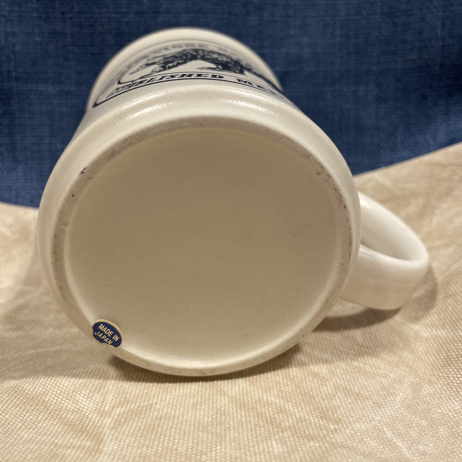 Grizzly Country Yellowstone National Park Mug Blue/black/cream Bear & Paw Print