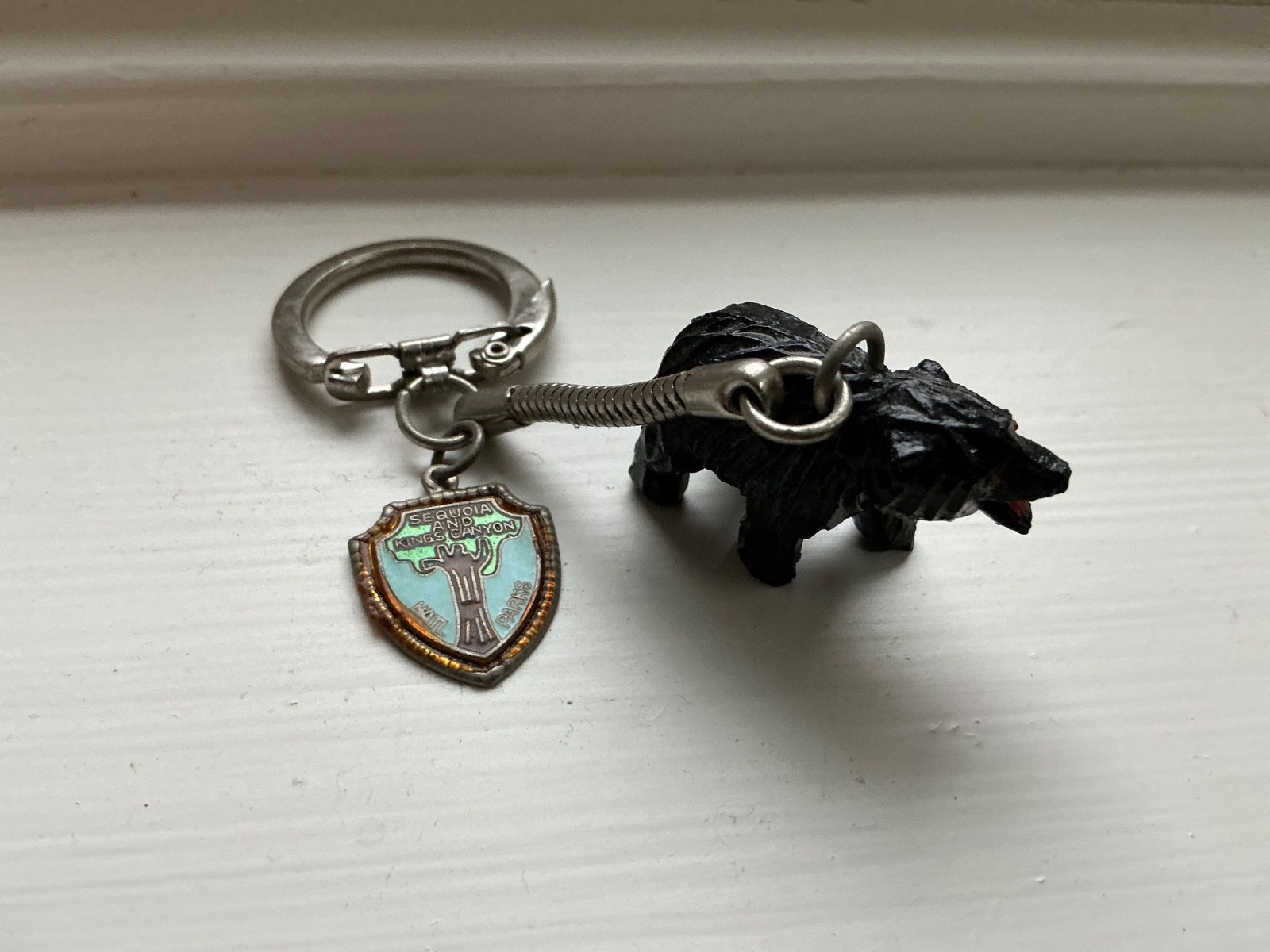 RARE Vintage Sequoia Kings Canyon National Park Black Bear Keychain Ring