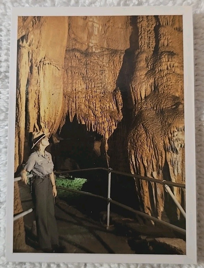 Vintage Mammoth Cave National Park, 12 Print Souvenir Booklet (1B1)