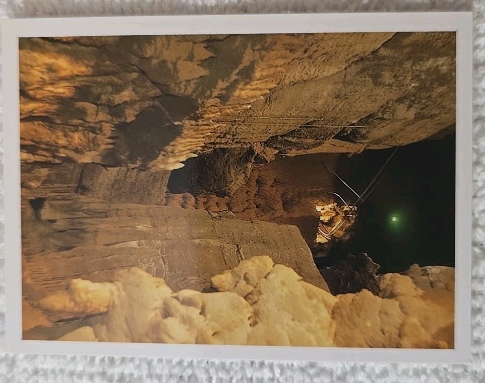 Vintage Mammoth Cave National Park, 12 Print Souvenir Booklet (1B1)