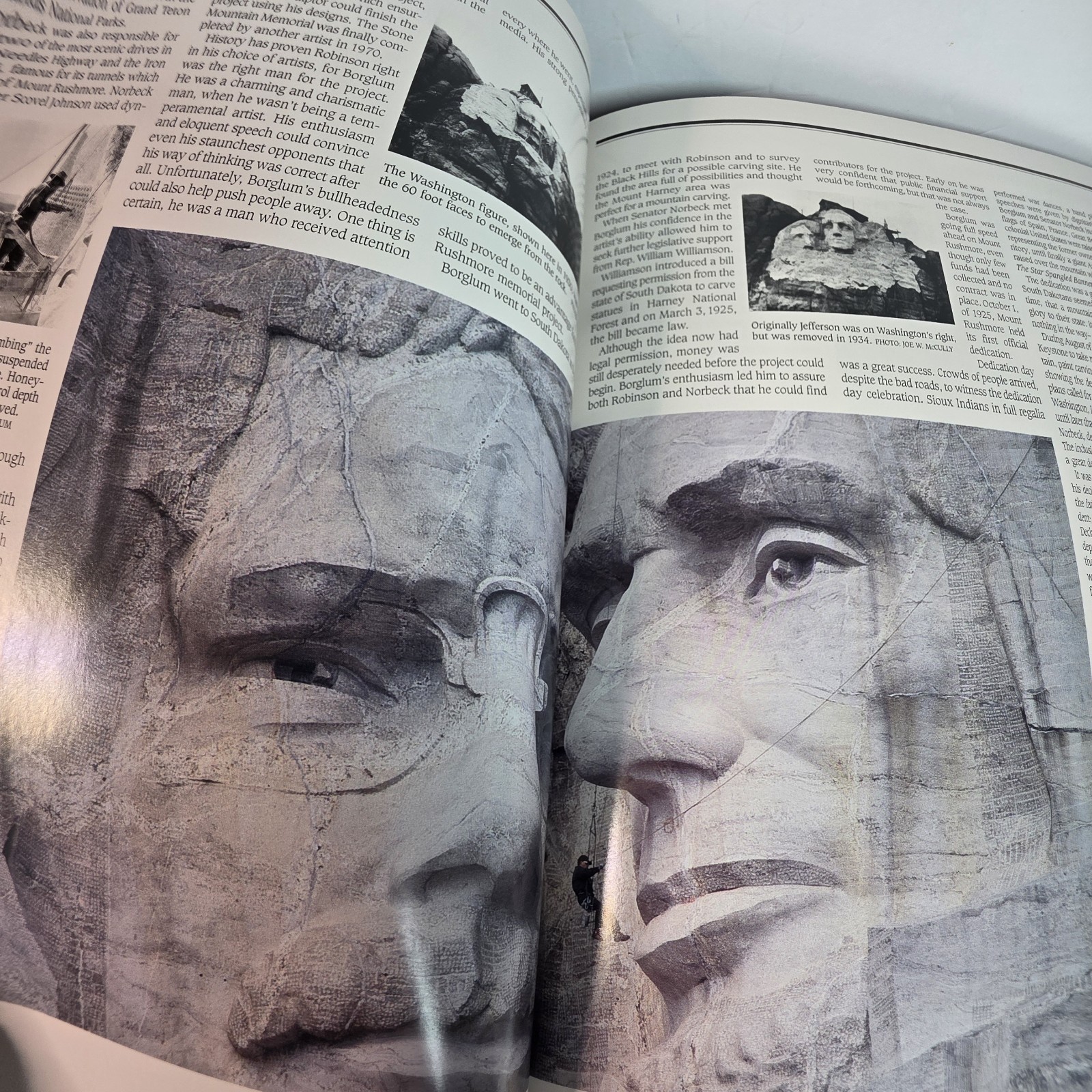 Mount Rushmore: Monument to America’s Democracy Hilburn Walker 1999