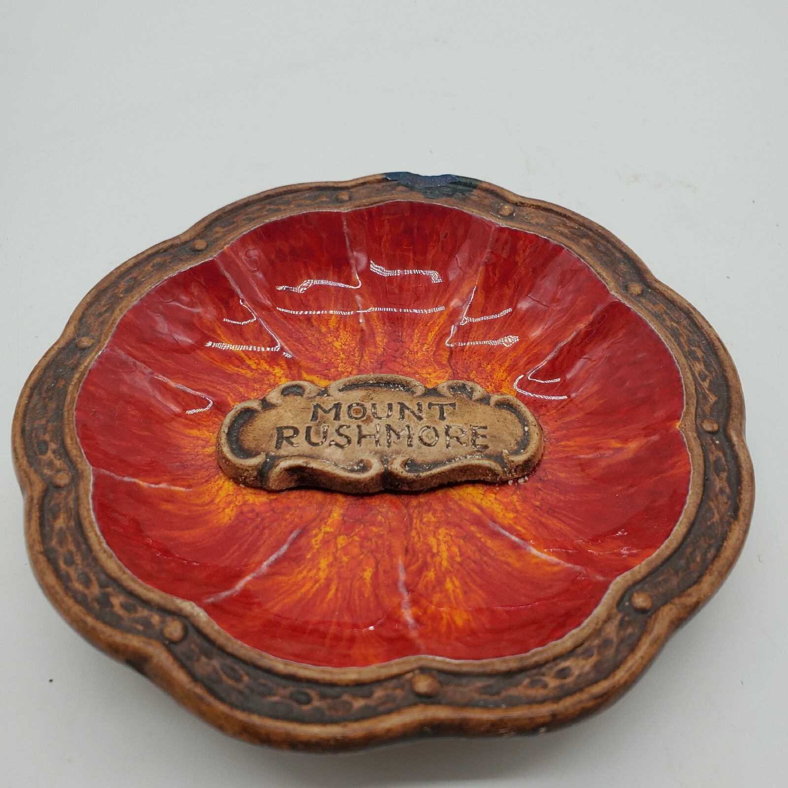 Vintage MCM Treasure Craft Mount Rushmore Red Trinket Dish Ashtray