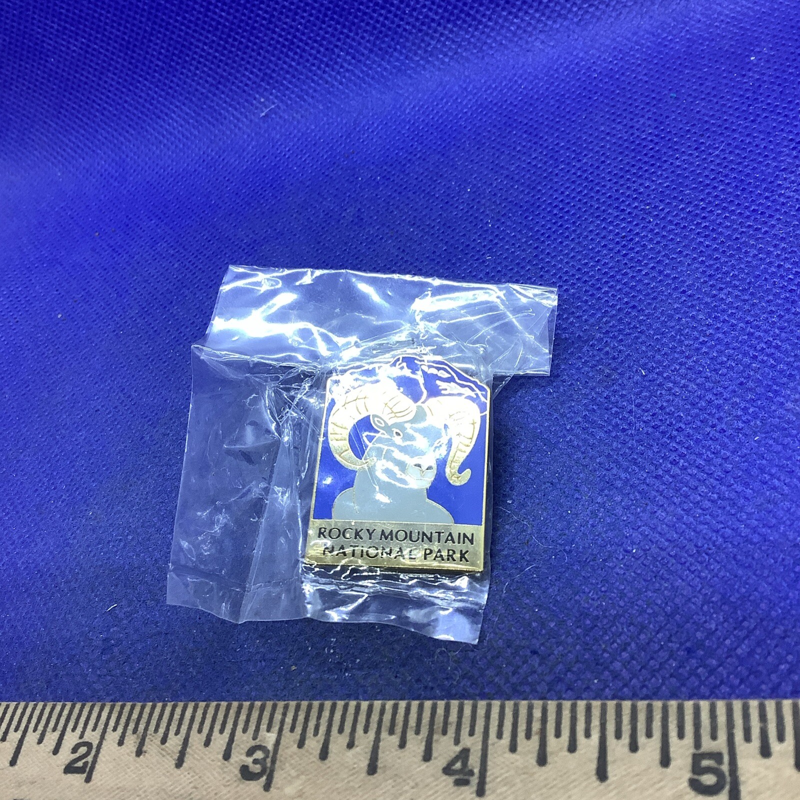 Rocky Mountain National Park Metal Lapel Pin Tie Tack Bighorn Sheep .75″x1.25″