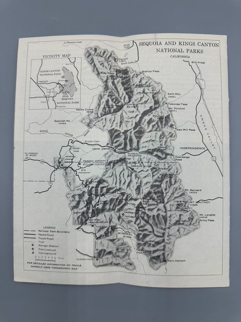 1957 SEQUOIA and KINGS CANYON National Park Service CALIFORNIA Travel BROCHURE