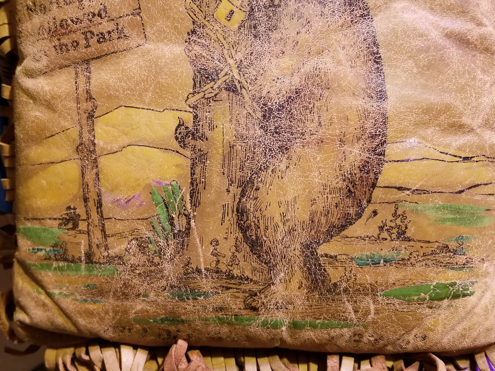 Antique YELLOWSTONE PARK Leather Souvenir Pillow Bear Hugging Tree – Fringe