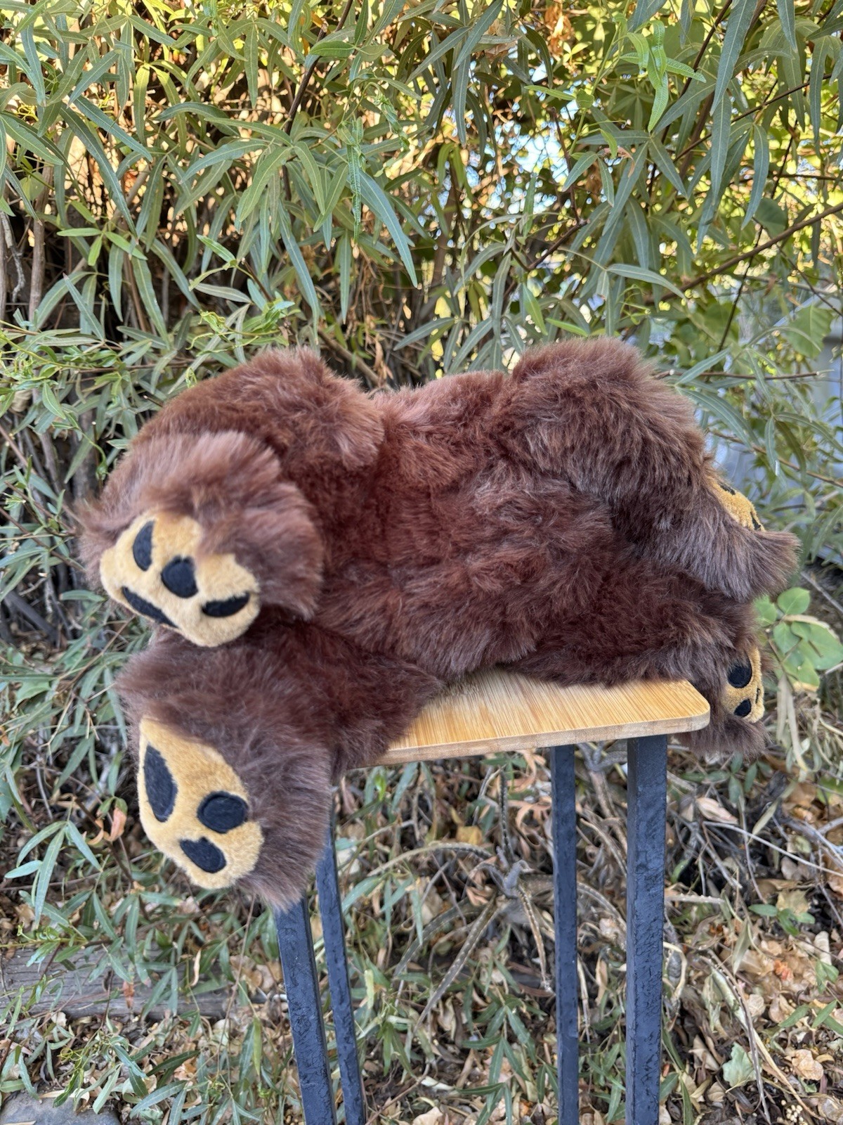 Plush Creations Fred Harvey Trading Company 14” L Plush Yellowstone Brown Bear