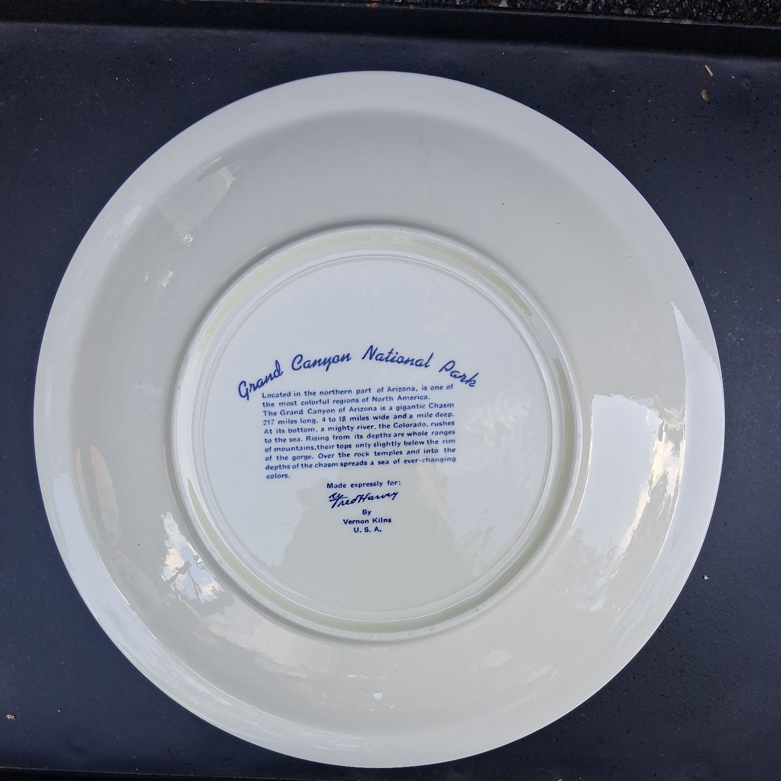 VINTAGE BLUE Vernon Kilns GRAND CANYON NATIONAL PARK SOUVENIR PLATE FRED HARVEY