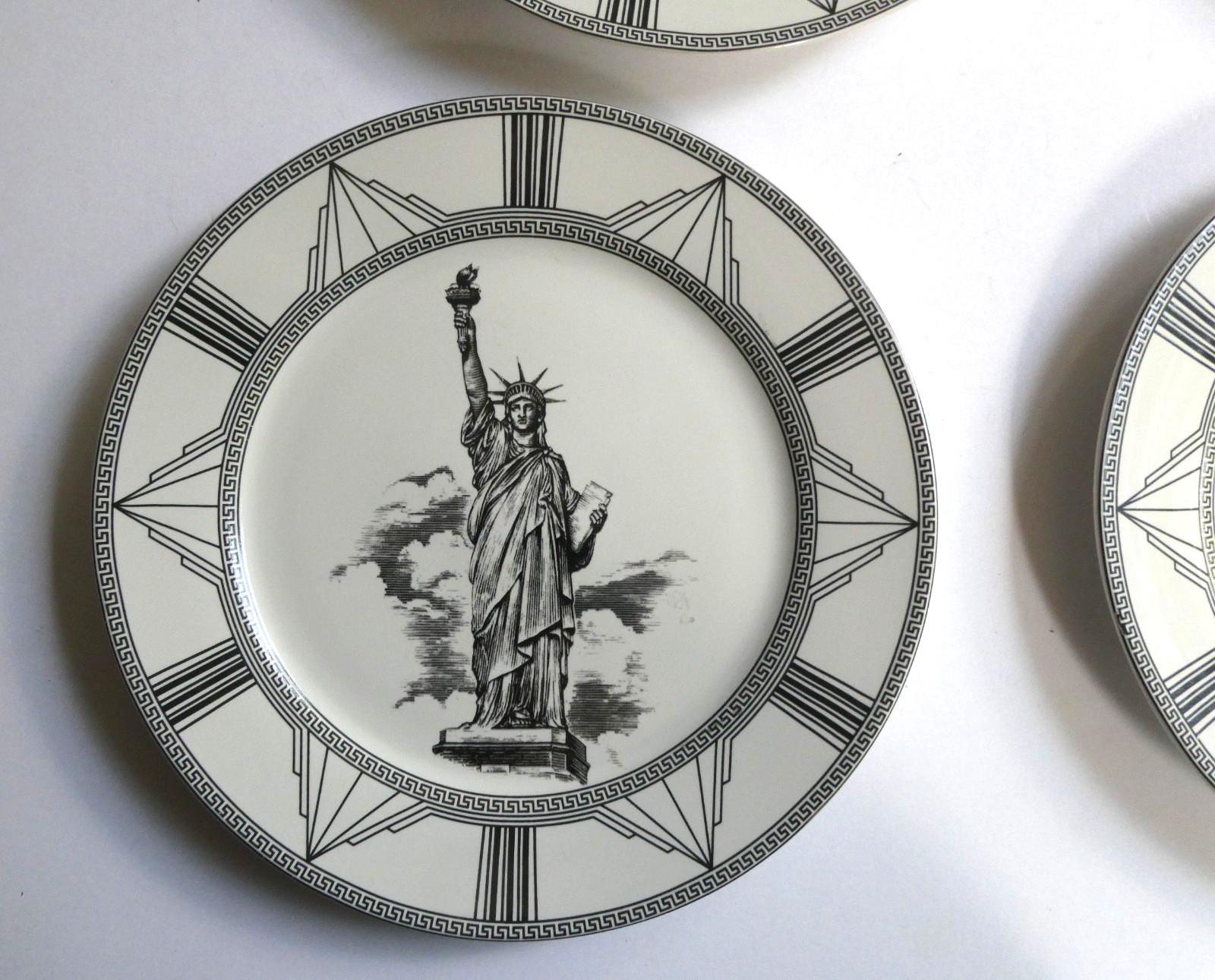 Royal Norfolk 4 Lot 7.5″ Plates White House Rushmore Statue Liberty Golden Gate