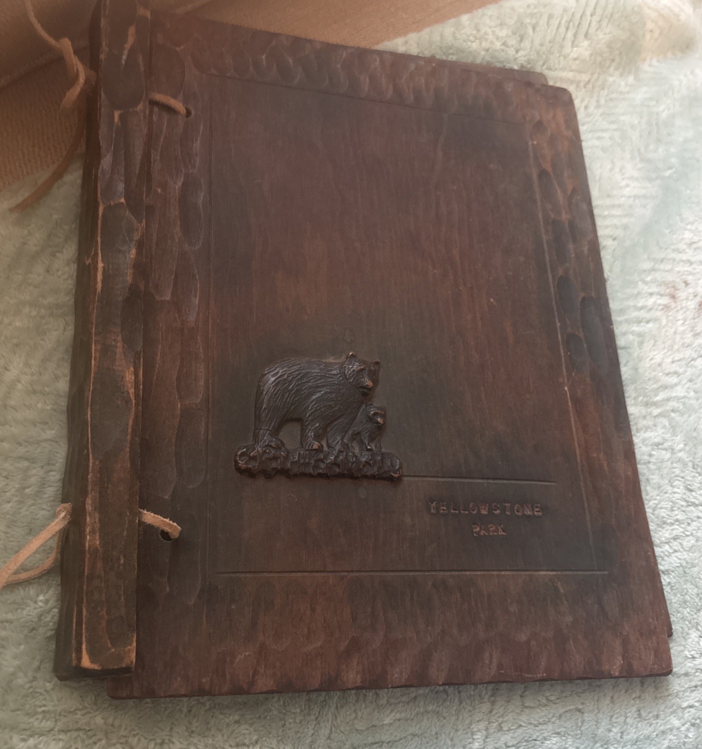Vtg Carved Wood Scrapbook – Yellowstone National Park Leather Ties Rustic Cabin