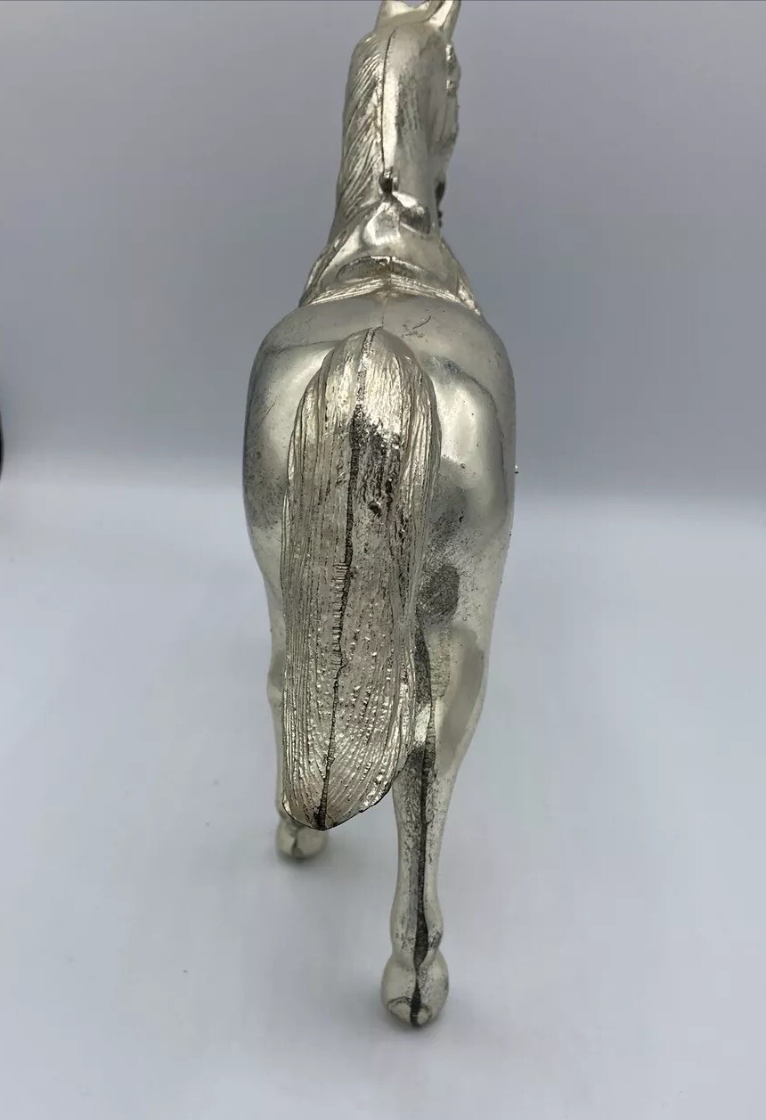 Silver Metal Horse- 11″ Length x 8.25″ Height