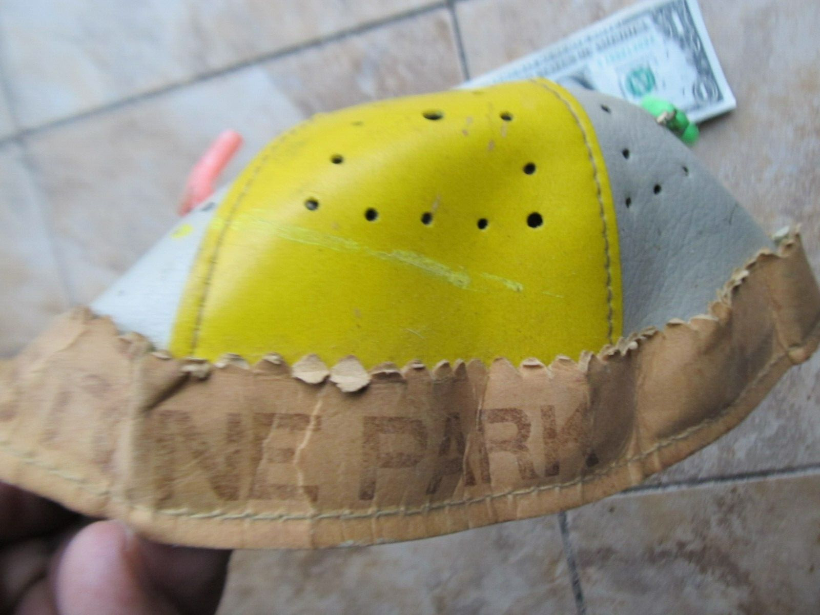 Rare Antique YELLOWSTONE PARK Child’s Leather Souvenir Beanie, c1930 – 40, Gift