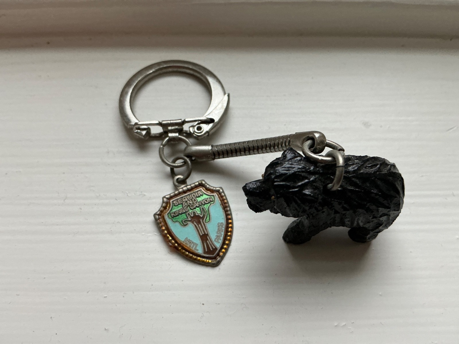 RARE Vintage Sequoia Kings Canyon National Park Black Bear Keychain Ring